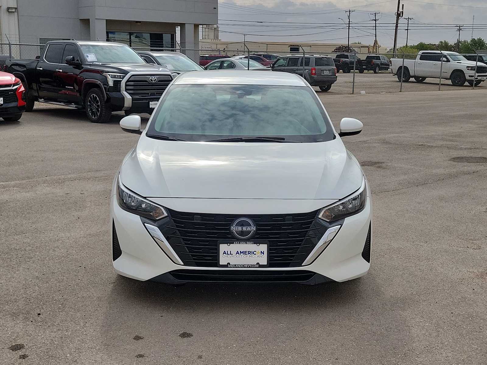 Thumbnail: 2024 Nissan Sentra - 3