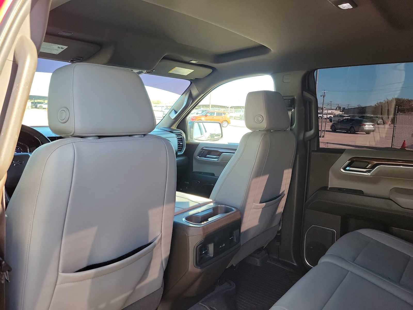 Thumbnail: 2023 Chevrolet Silverado 1500 - 20