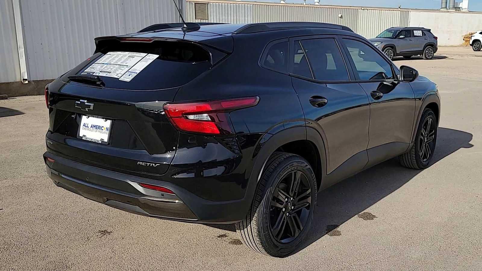 Thumbnail: 2026 Chevrolet Trax - 8