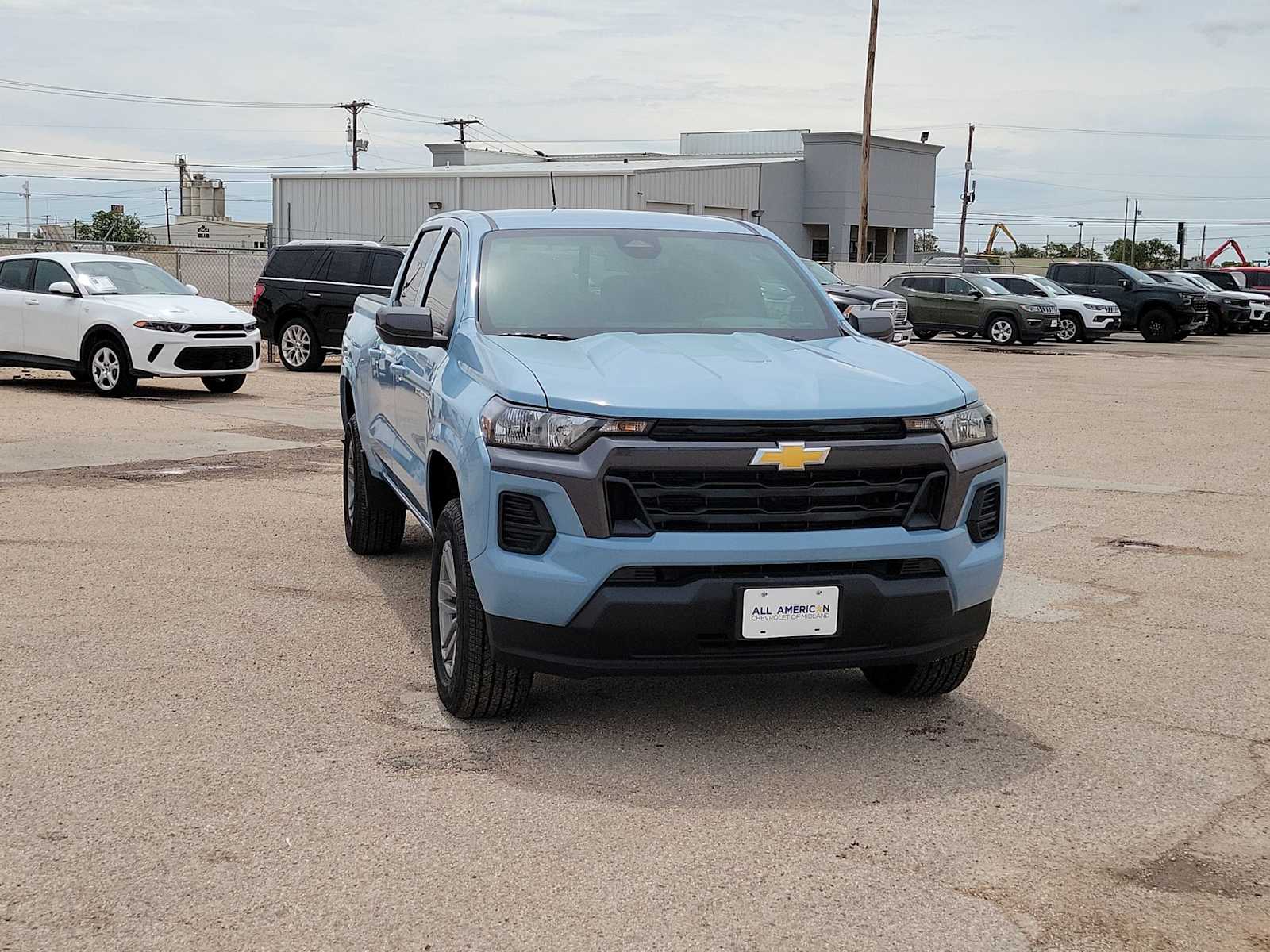 Thumbnail: 2026 Chevrolet Colorado - 2