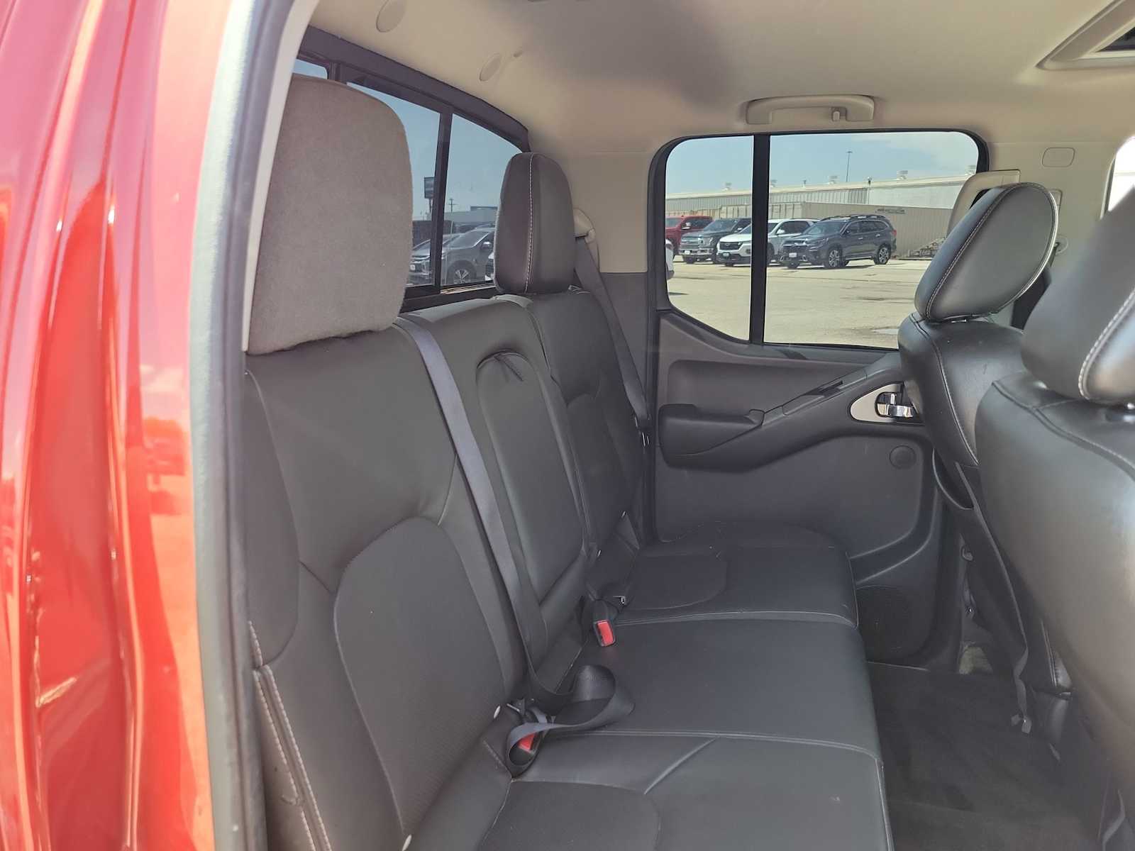 Thumbnail: 2017 Nissan Frontier - 21