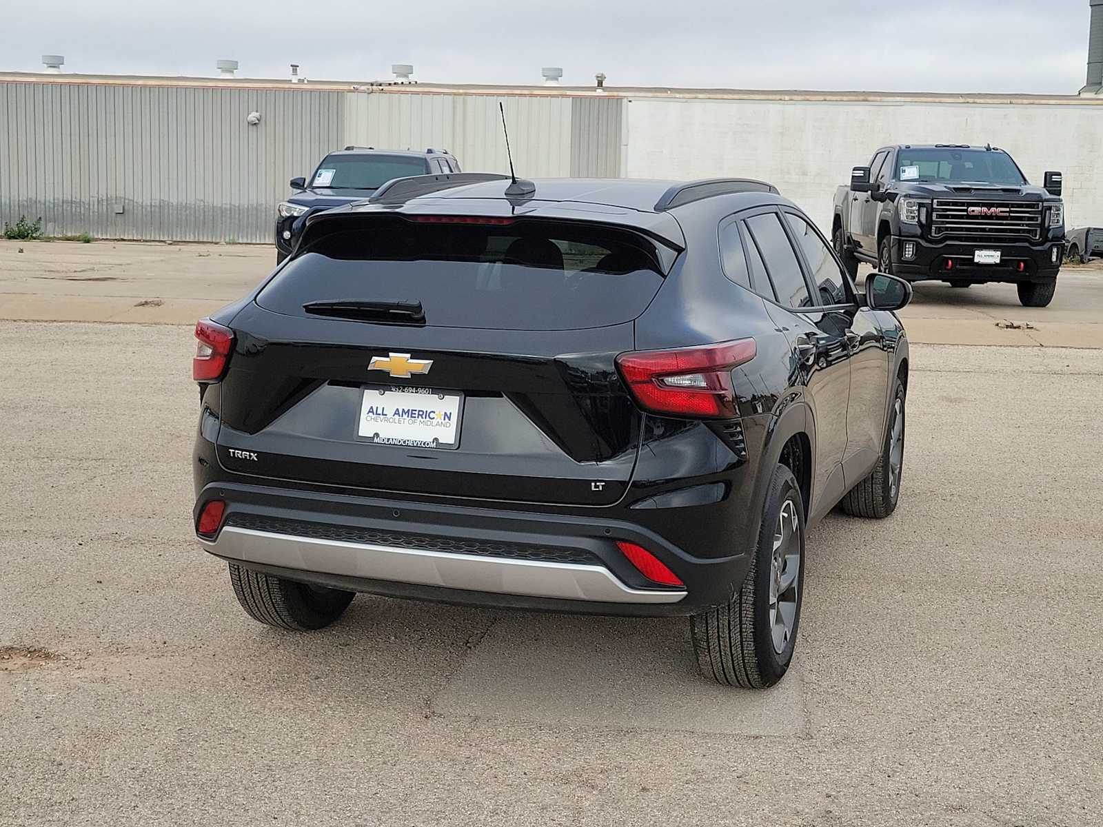 Thumbnail: 2025 Chevrolet Trax - 8