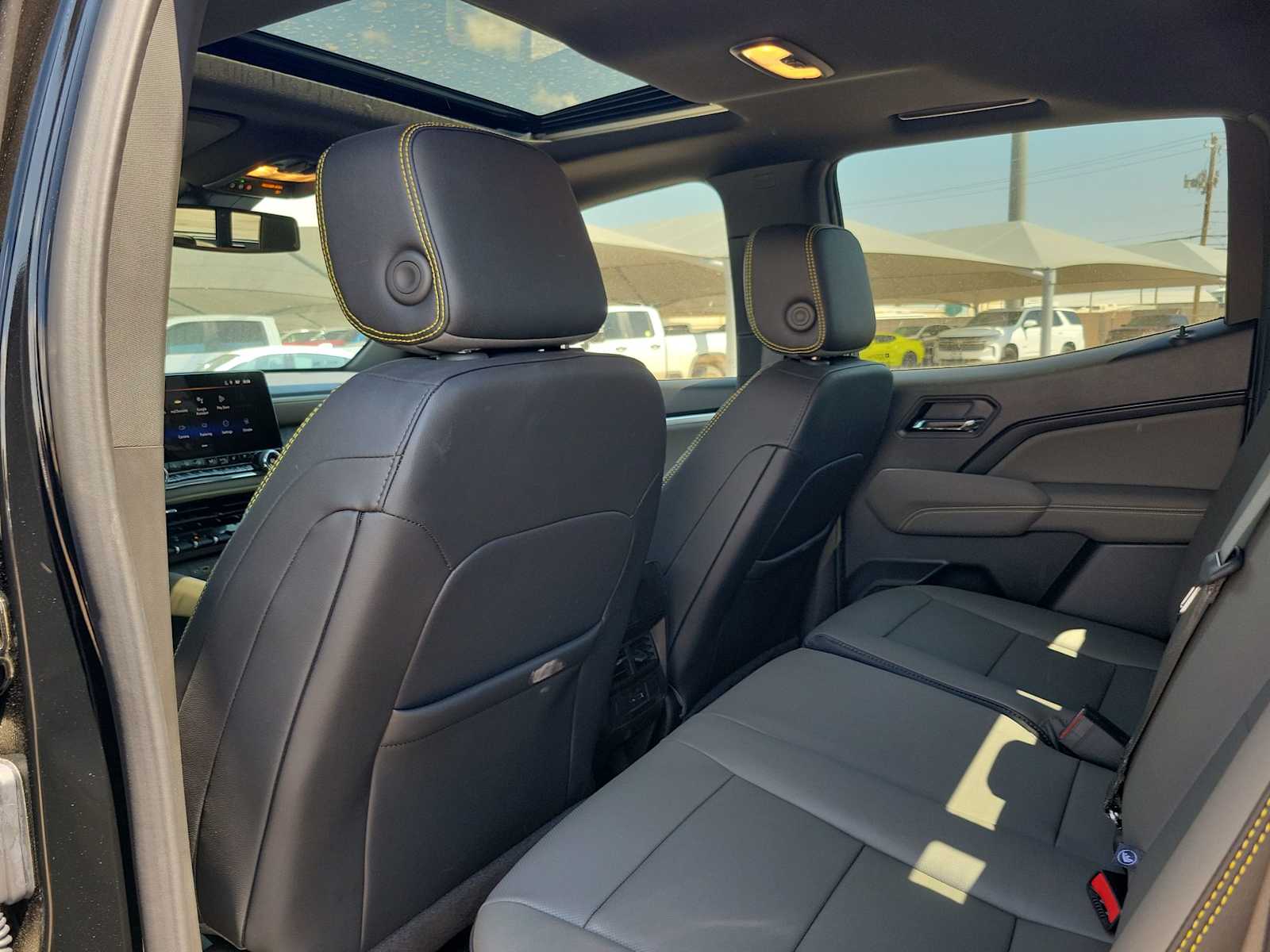 Thumbnail: 2026 Chevrolet Colorado - 20