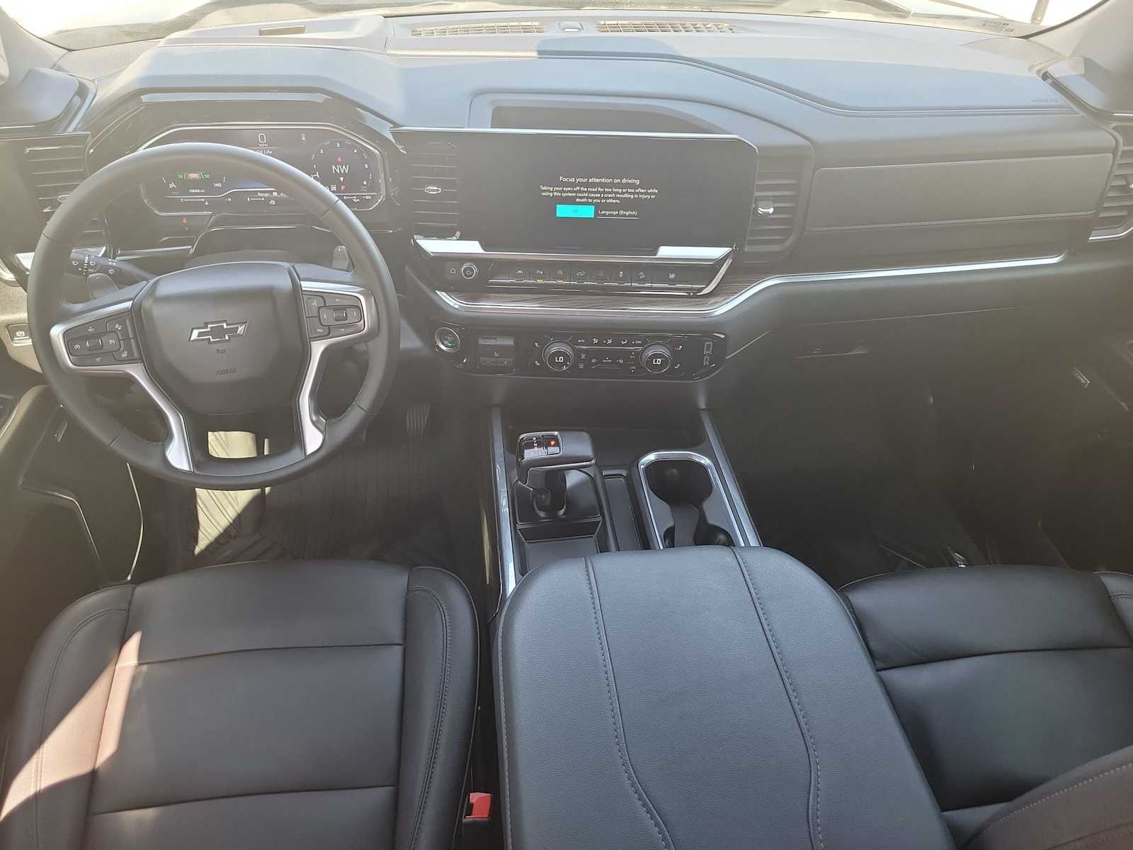 Thumbnail: 2024 Chevrolet Silverado 1500 - 18