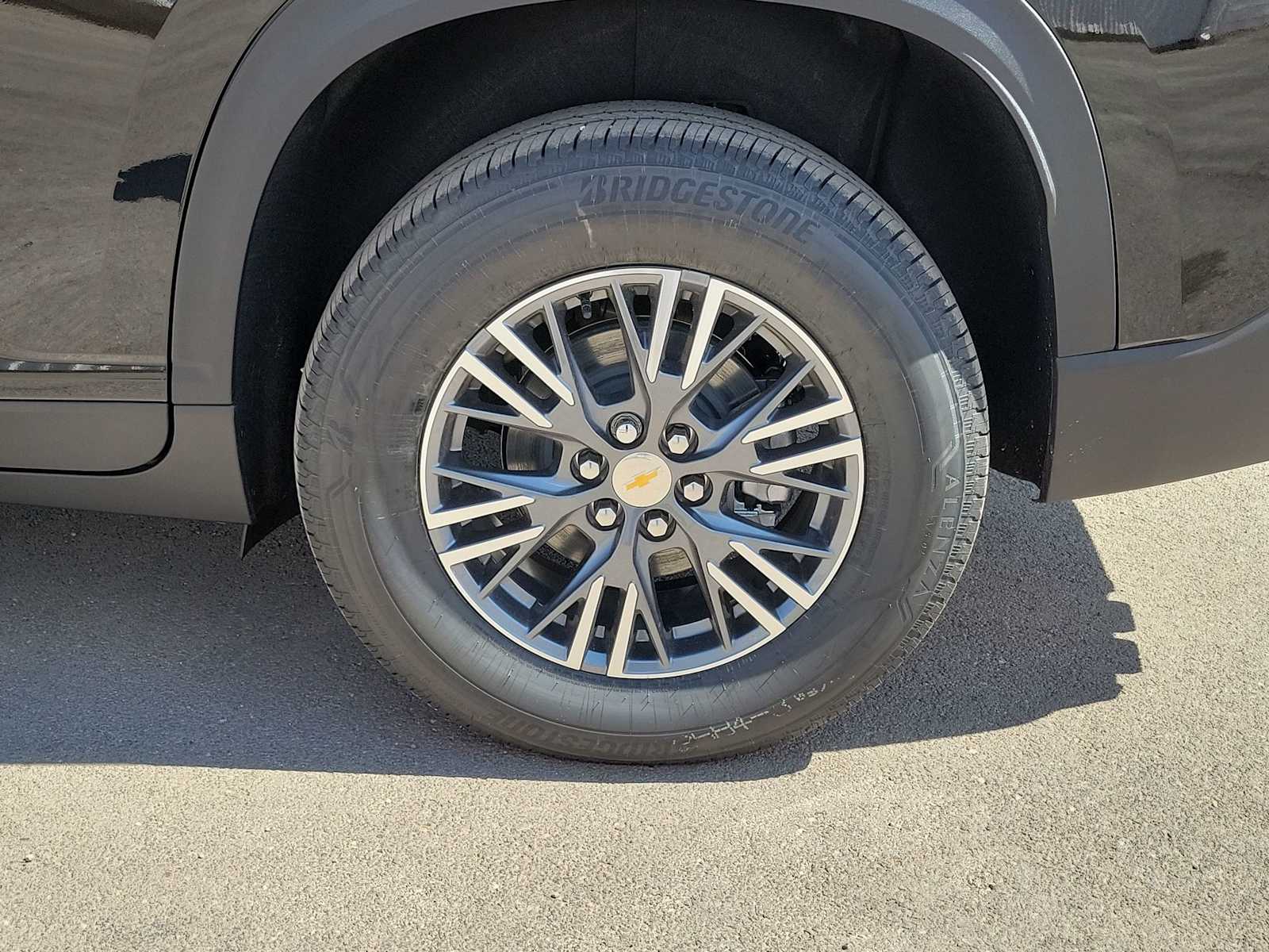 Thumbnail: 2026 Chevrolet Traverse - 12