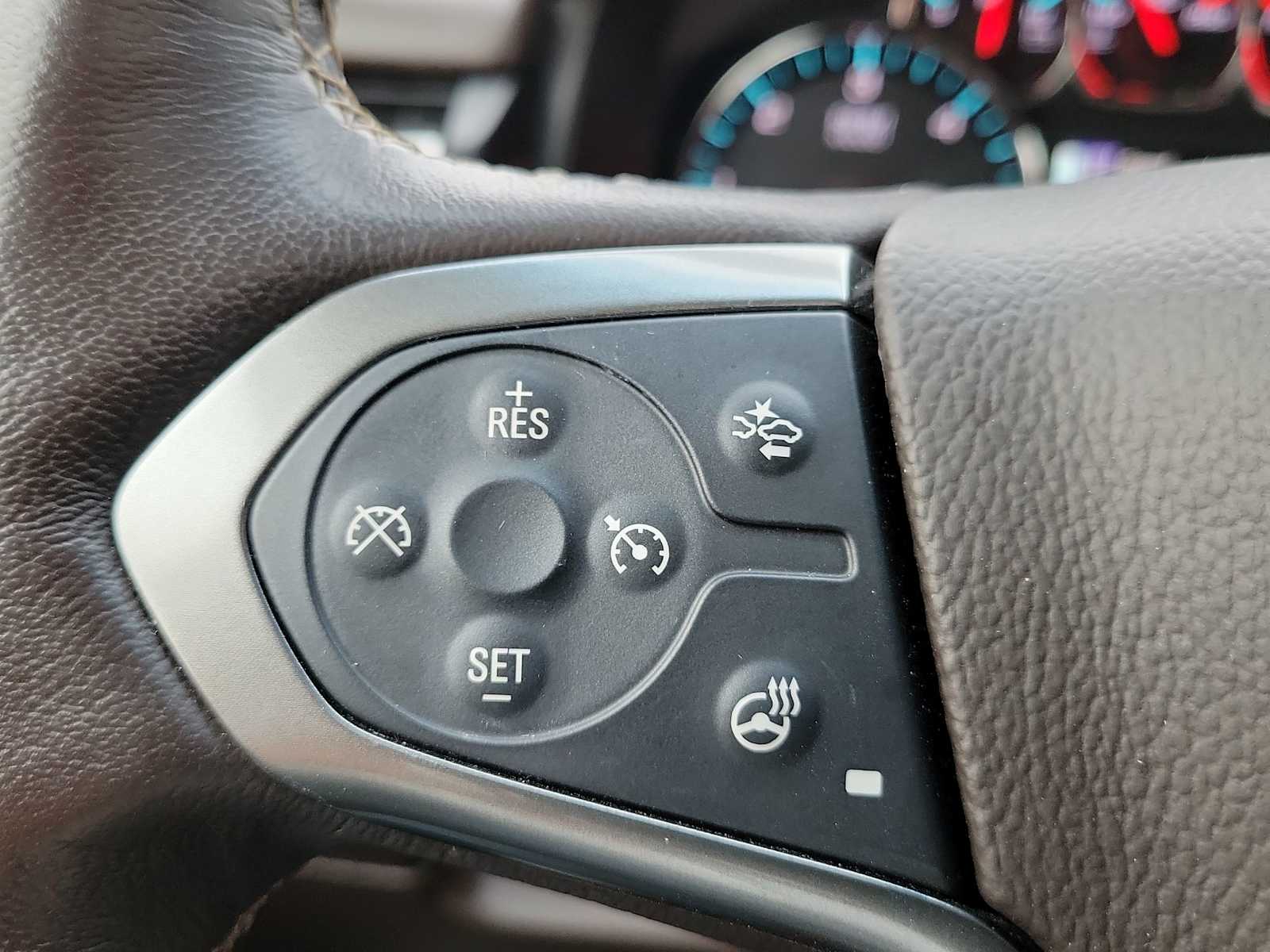 Thumbnail: 2019 Chevrolet Tahoe - 23