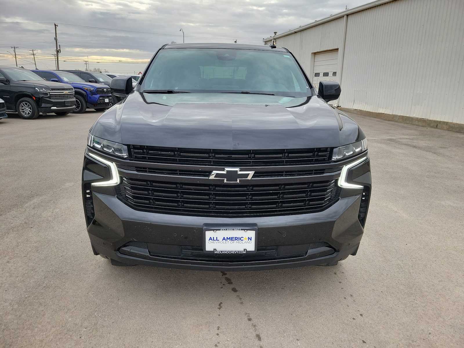 Thumbnail: 2024 Chevrolet Tahoe - 3