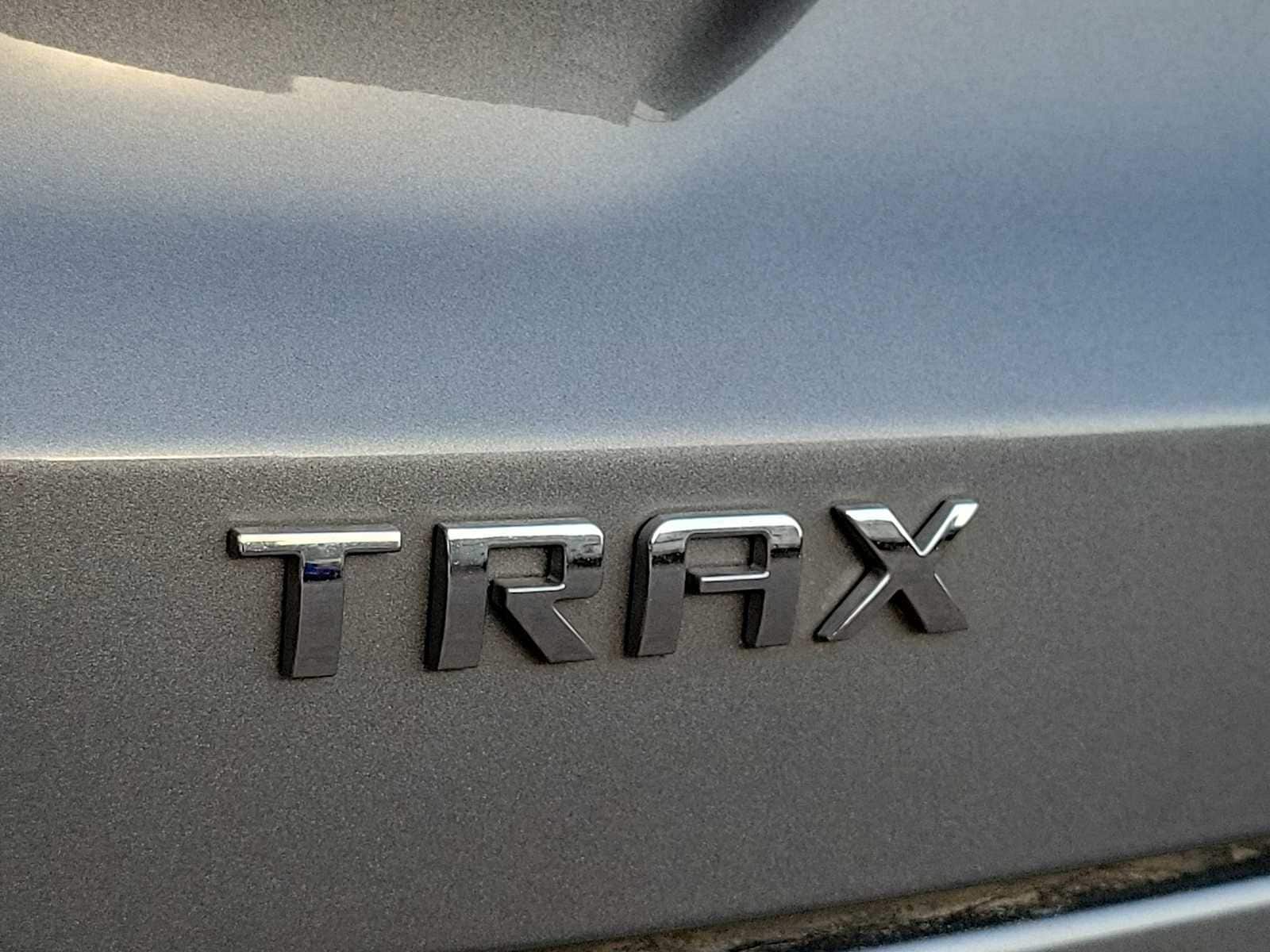 Thumbnail: 2025 Chevrolet Trax - 11