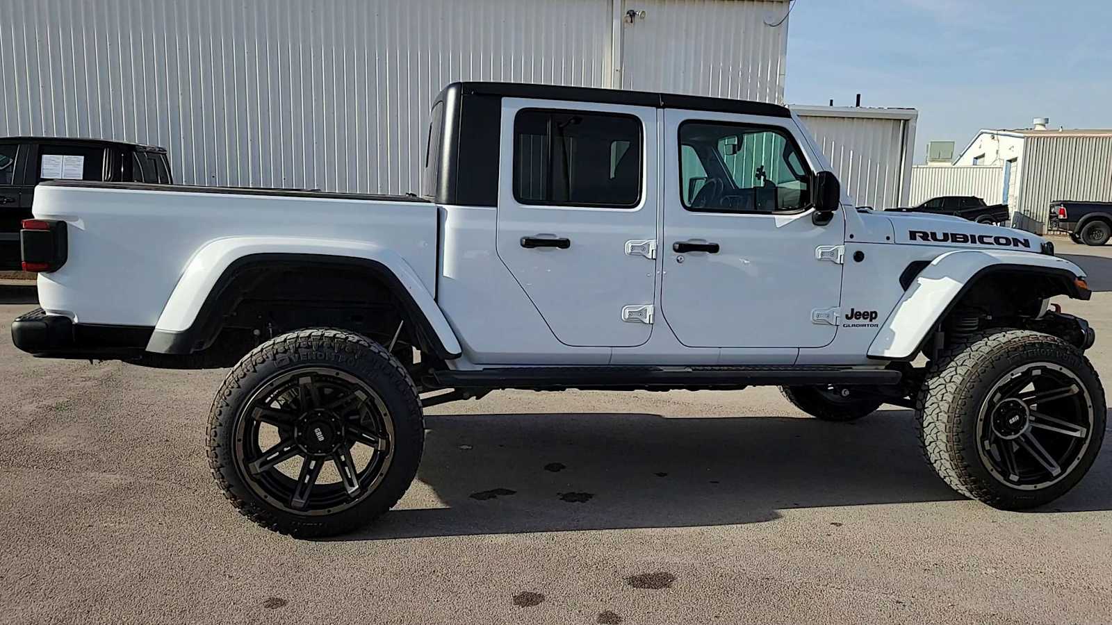 Thumbnail: 2021 Jeep Gladiator - 9
