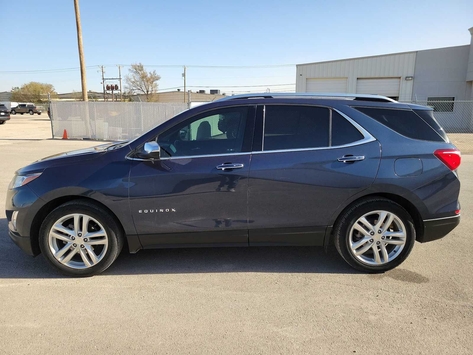 Thumbnail: 2018 Chevrolet Equinox - 11