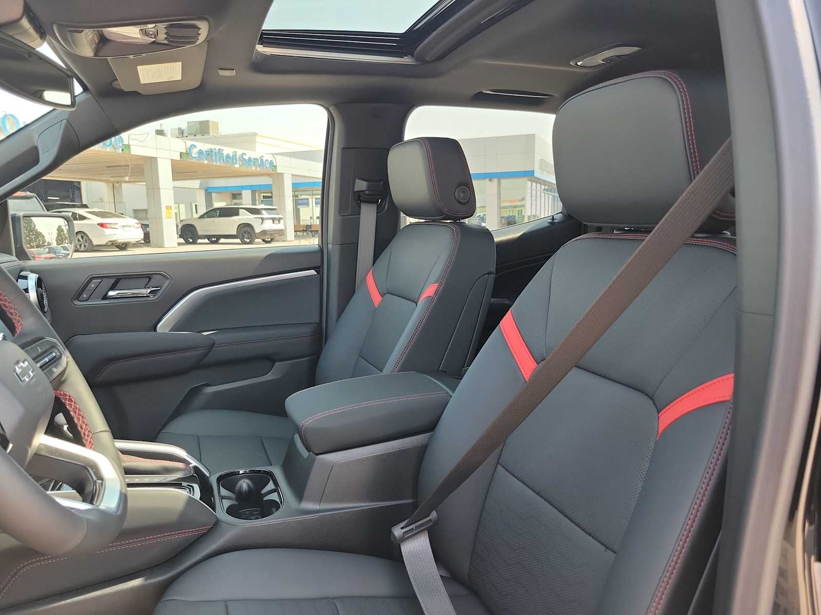 Thumbnail: 2026 Chevrolet Colorado - 19