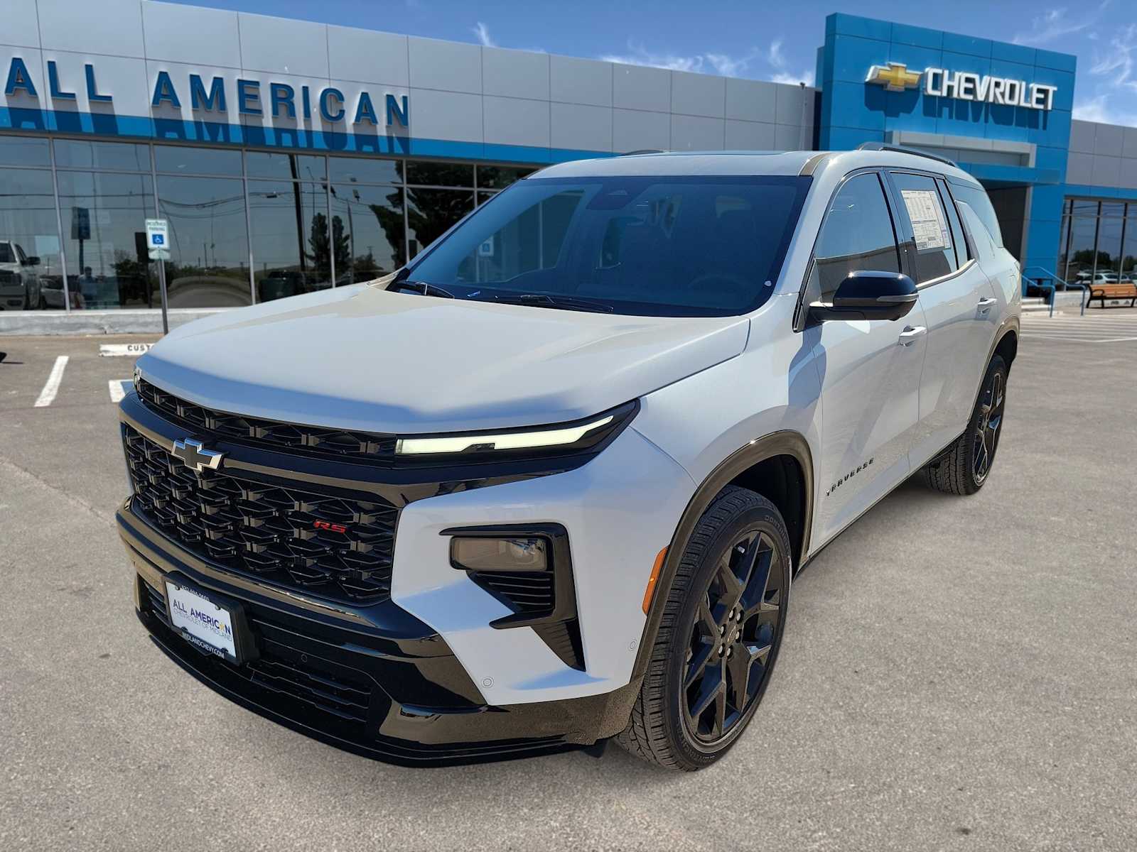 Thumbnail: 2026 Chevrolet Traverse - 1