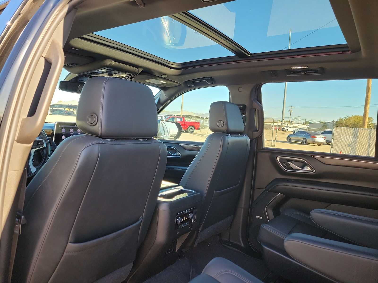 Thumbnail: 2021 Chevrolet Suburban - 20