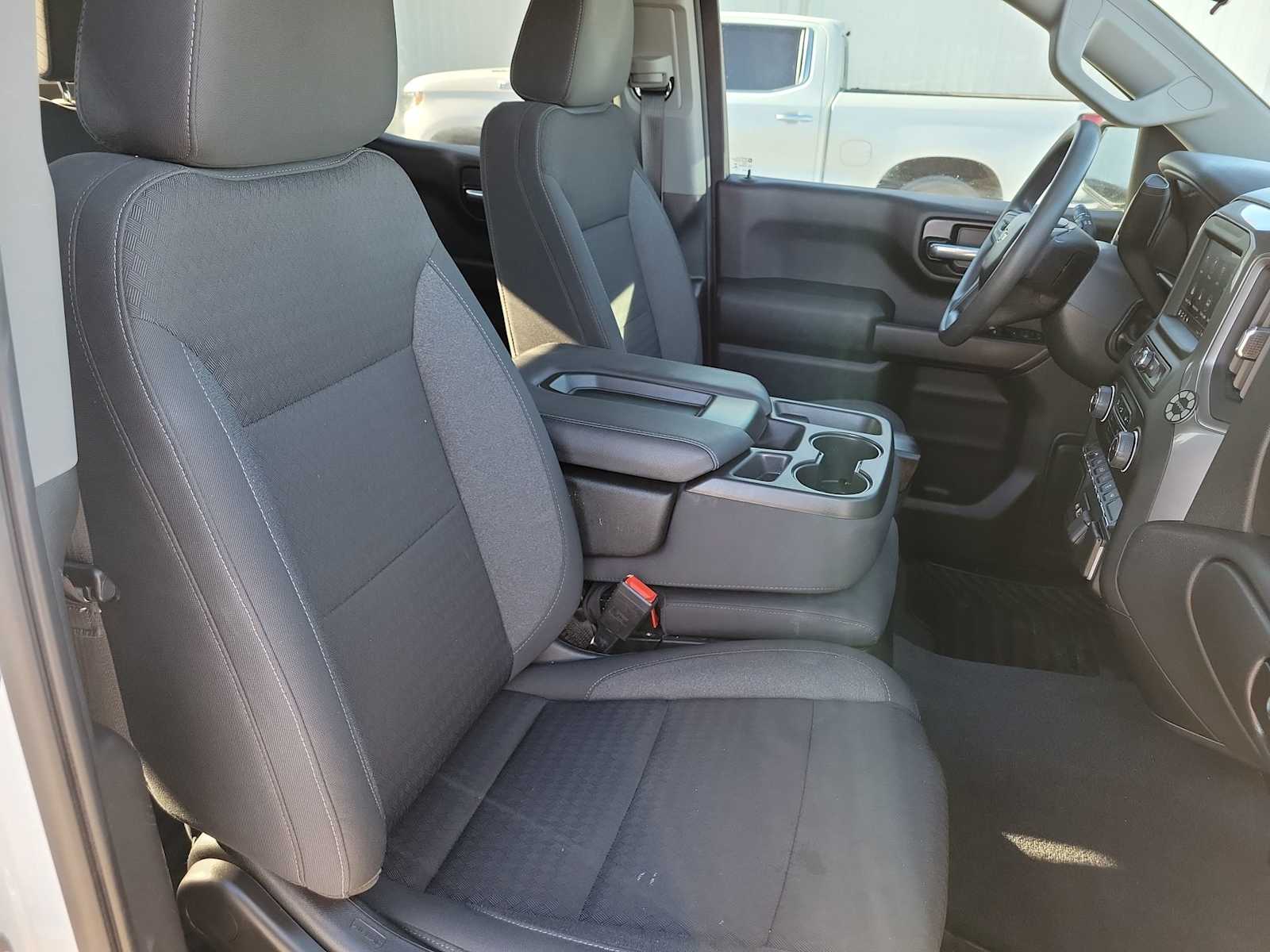 Thumbnail: 2022 Chevrolet Silverado 1500 - 22