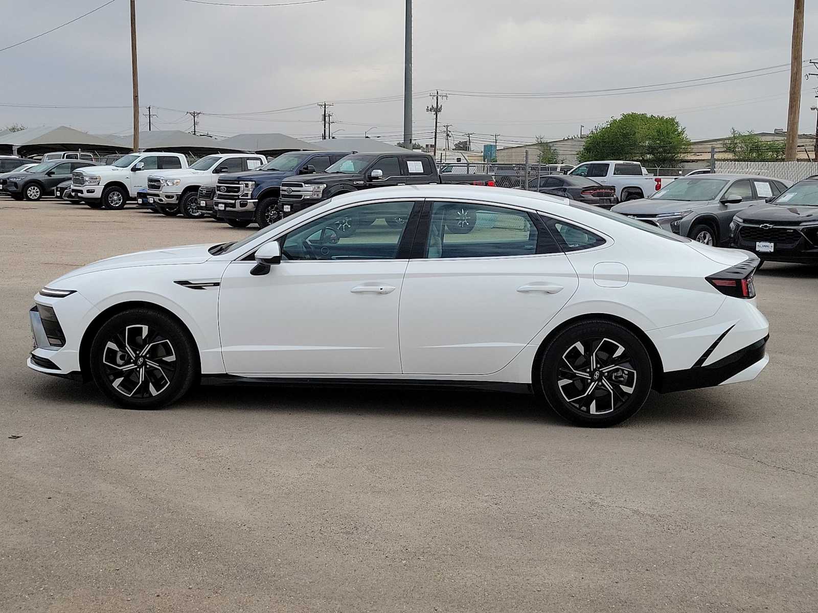 Thumbnail: 2024 Hyundai Sonata - 5