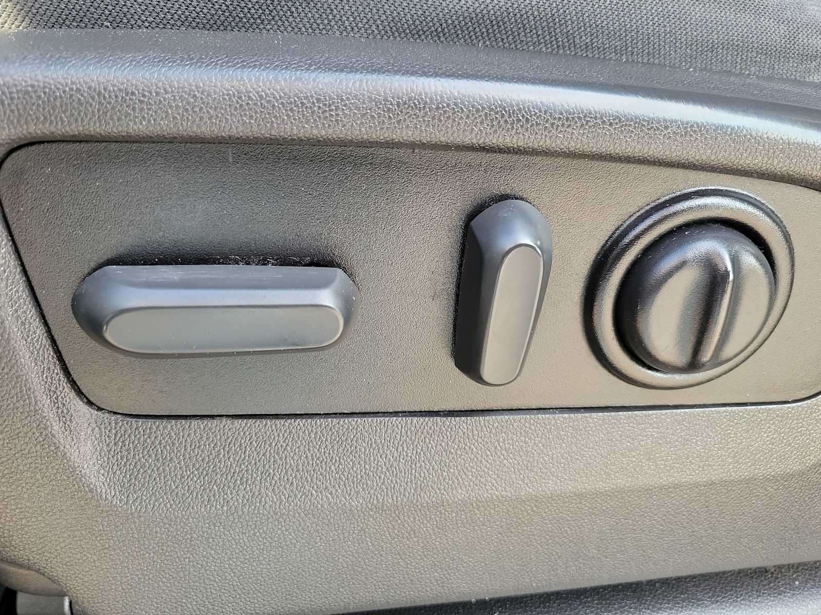 Thumbnail: 2022 Chevrolet Silverado 1500 - 15