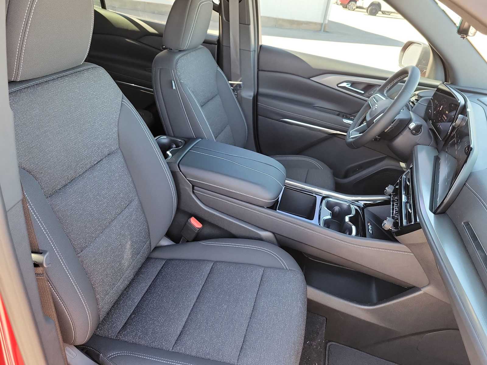 Thumbnail: 2026 Chevrolet Traverse - 22