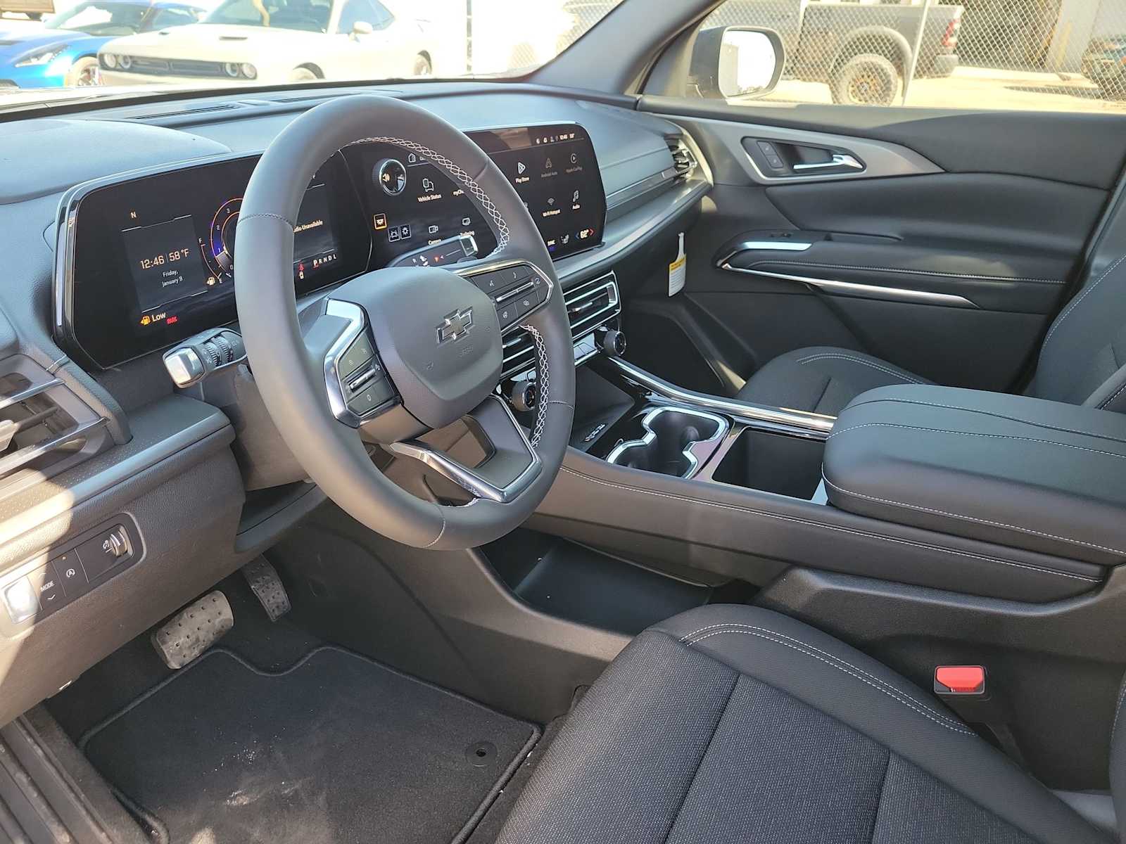 Thumbnail: 2026 Chevrolet Traverse - 10