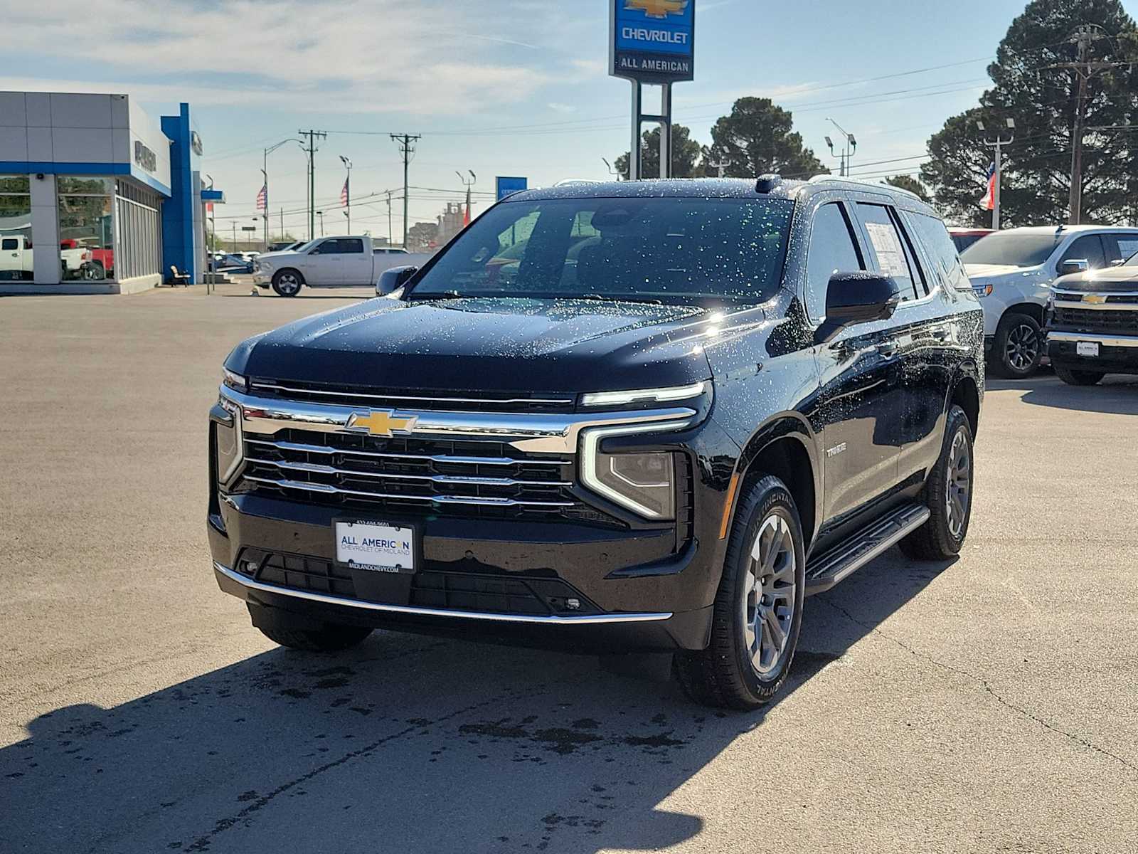 Thumbnail: 2026 Chevrolet Tahoe - 4