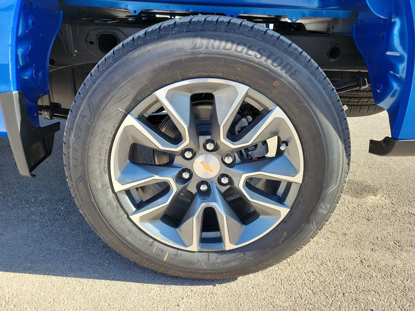 Thumbnail: 2026 Chevrolet Silverado 1500 - 16