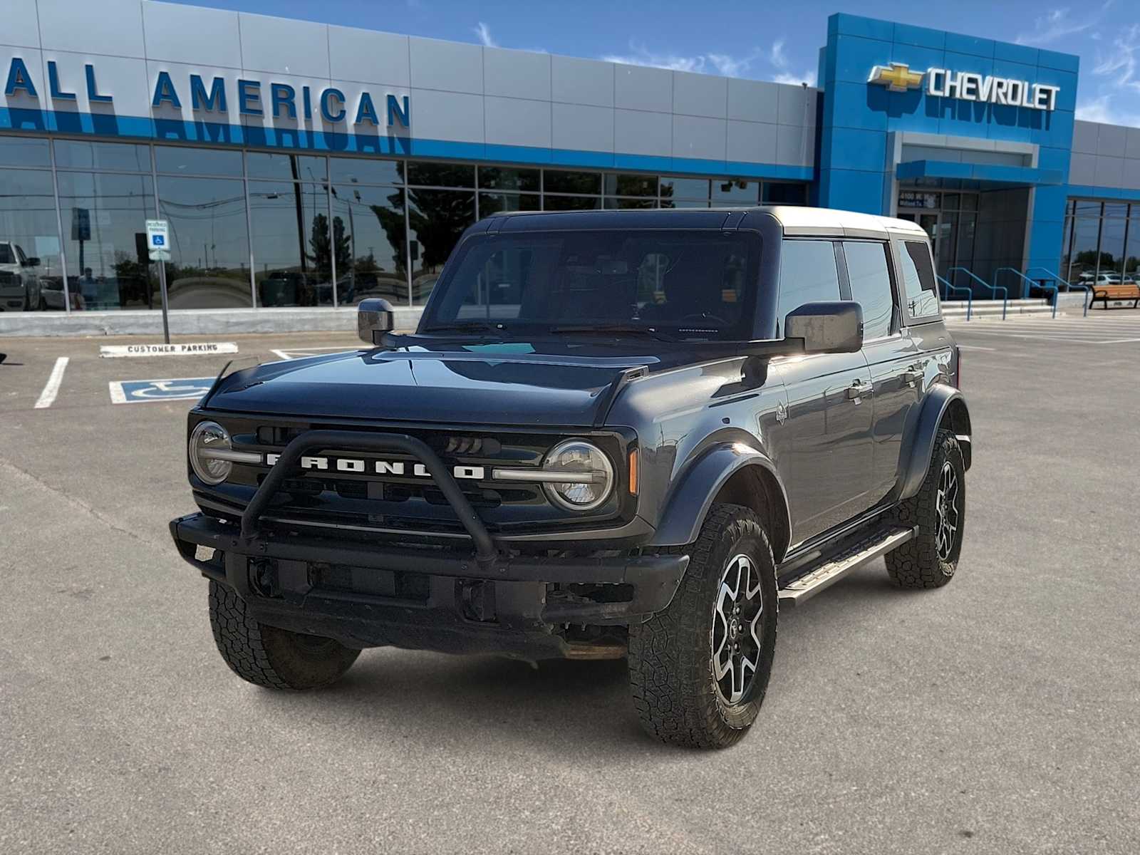 Thumbnail: 2022 Ford Bronco - 1
