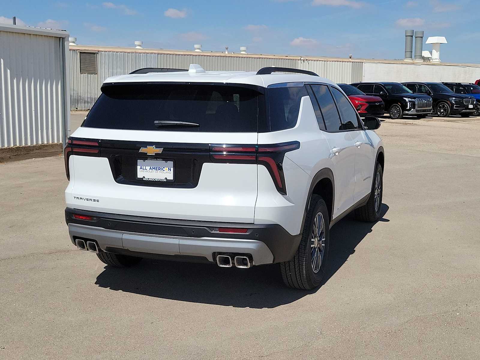 Thumbnail: 2026 Chevrolet Traverse - 8