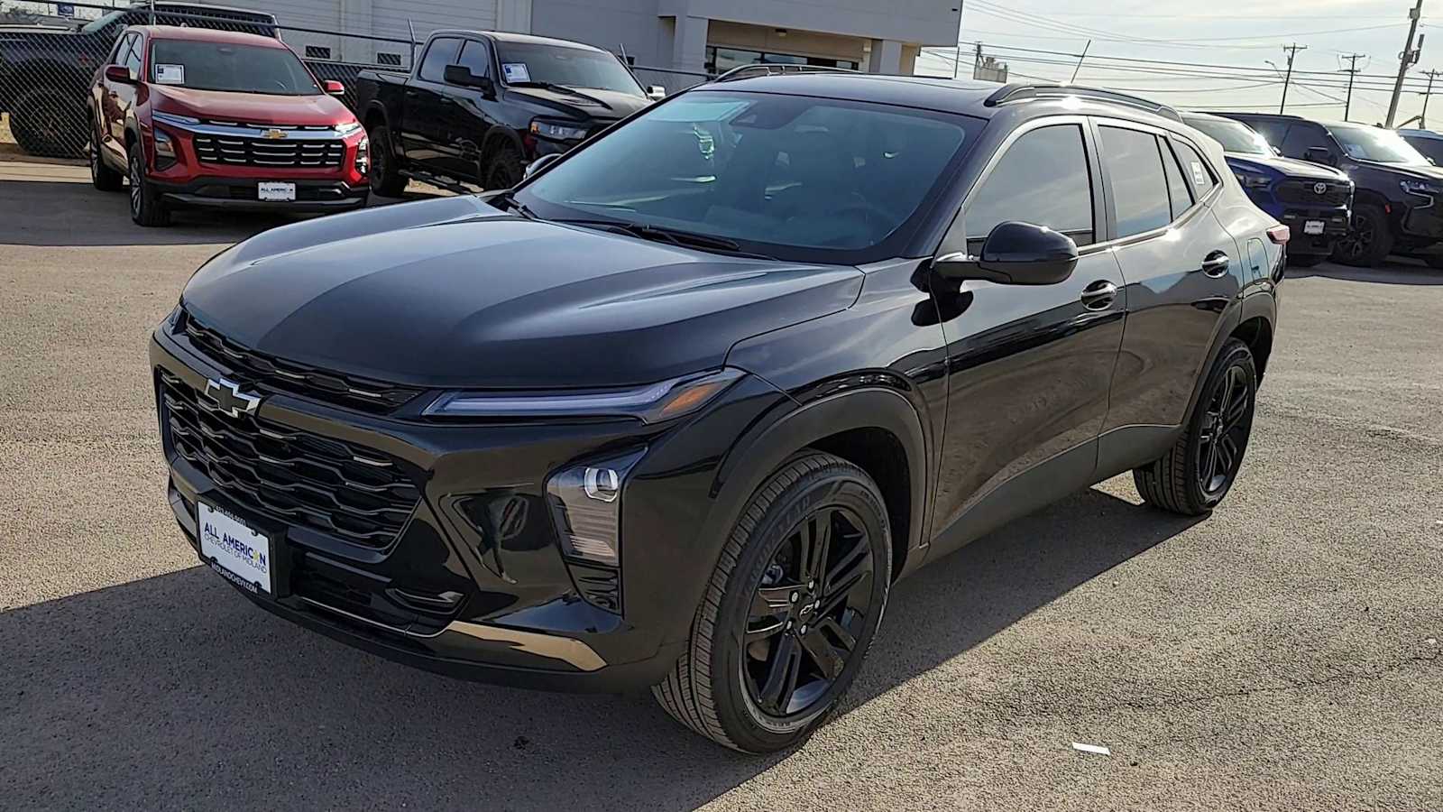 Thumbnail: 2026 Chevrolet Trax - 4