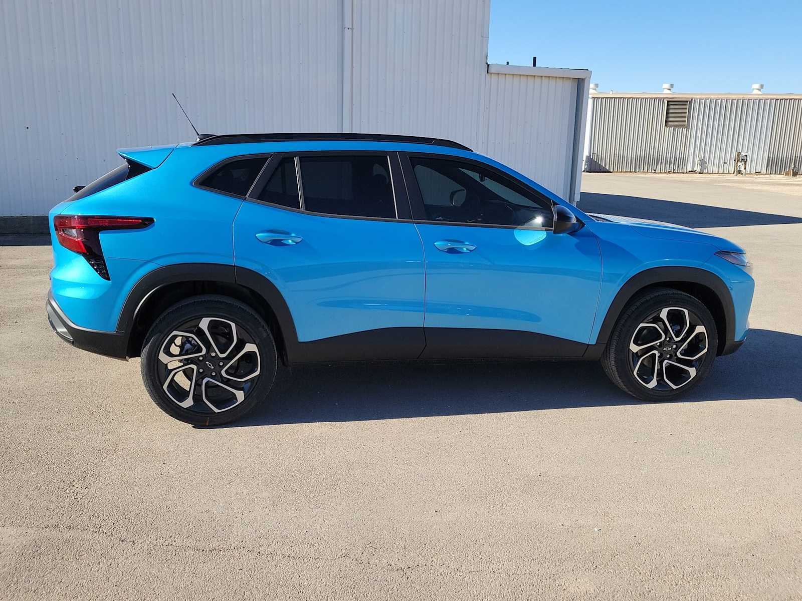 Thumbnail: 2026 Chevrolet Trax - 9