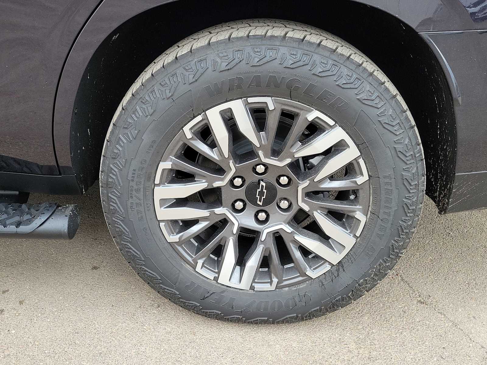 Thumbnail: 2026 Chevrolet Tahoe - 12