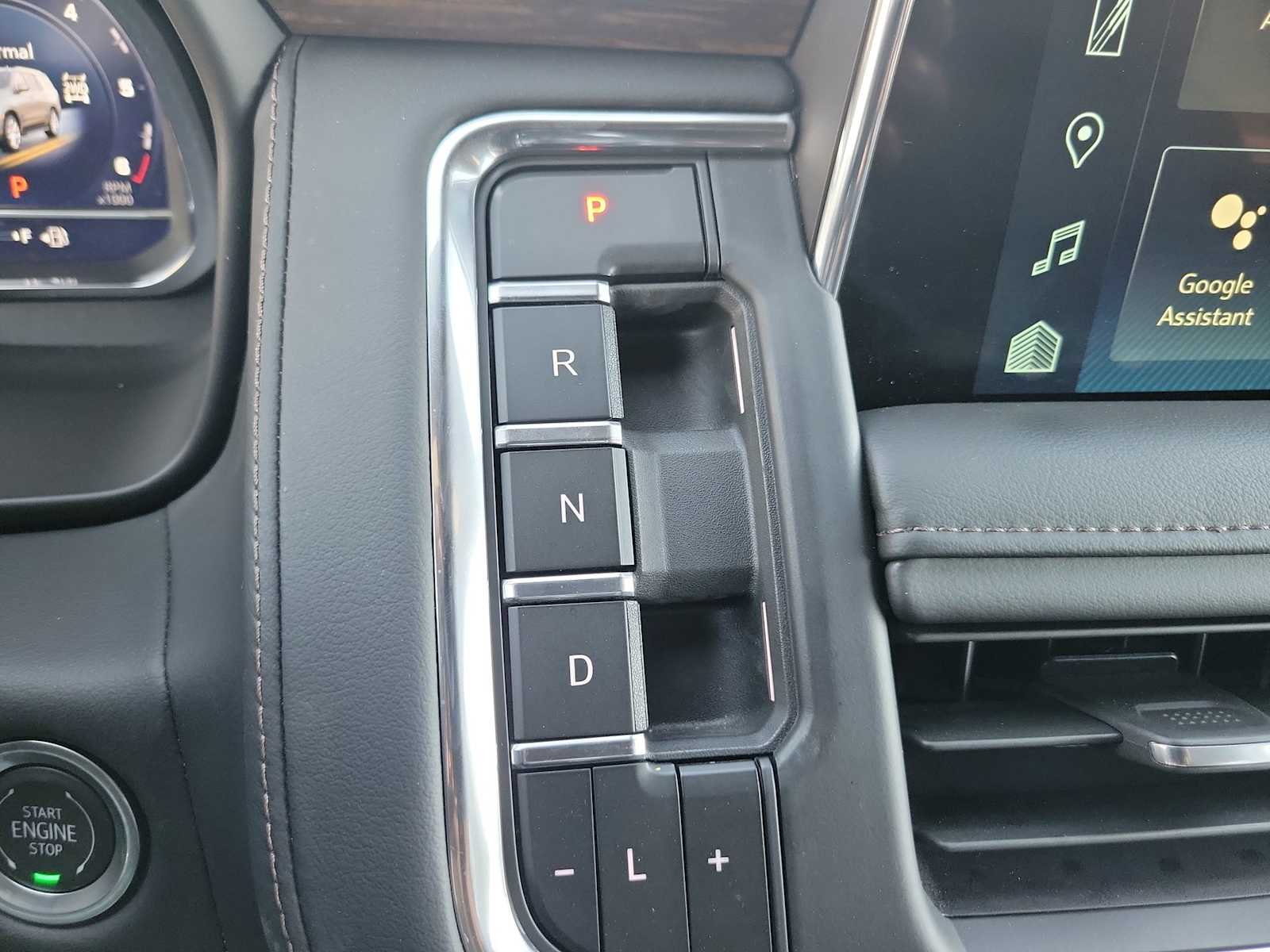 Thumbnail: 2024 Chevrolet Tahoe - 21