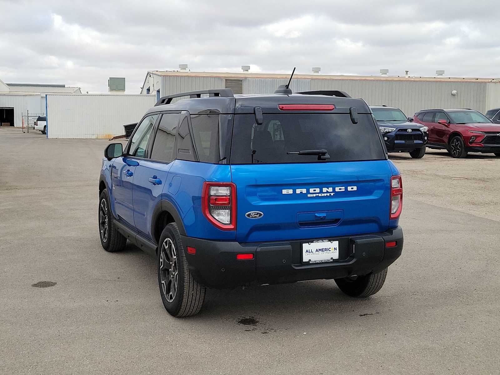 Thumbnail: 2025 Ford Bronco Sport - 6