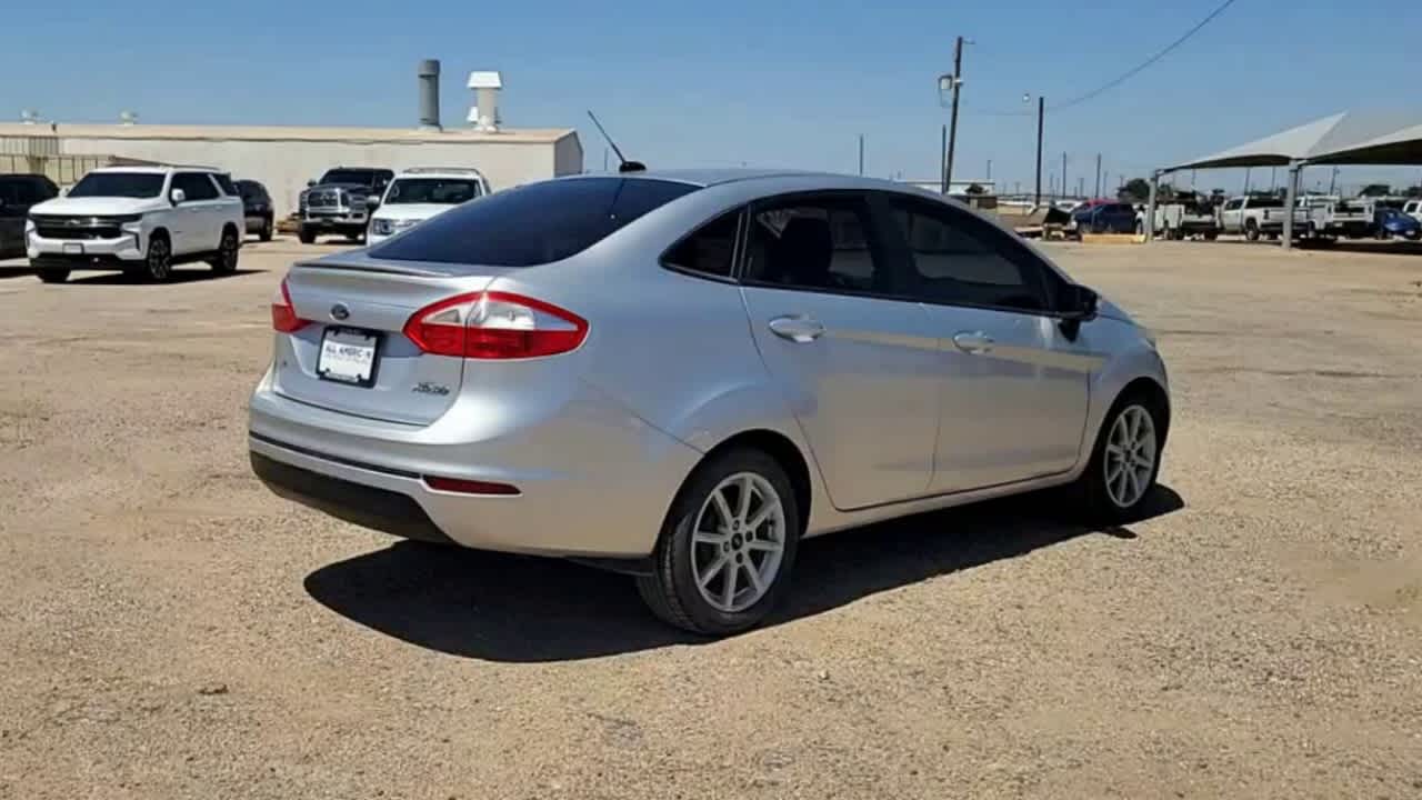 Thumbnail: 2016 Ford Fiesta - 8