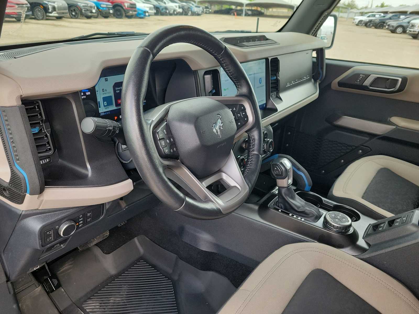 Thumbnail: 2022 Ford Bronco - 10