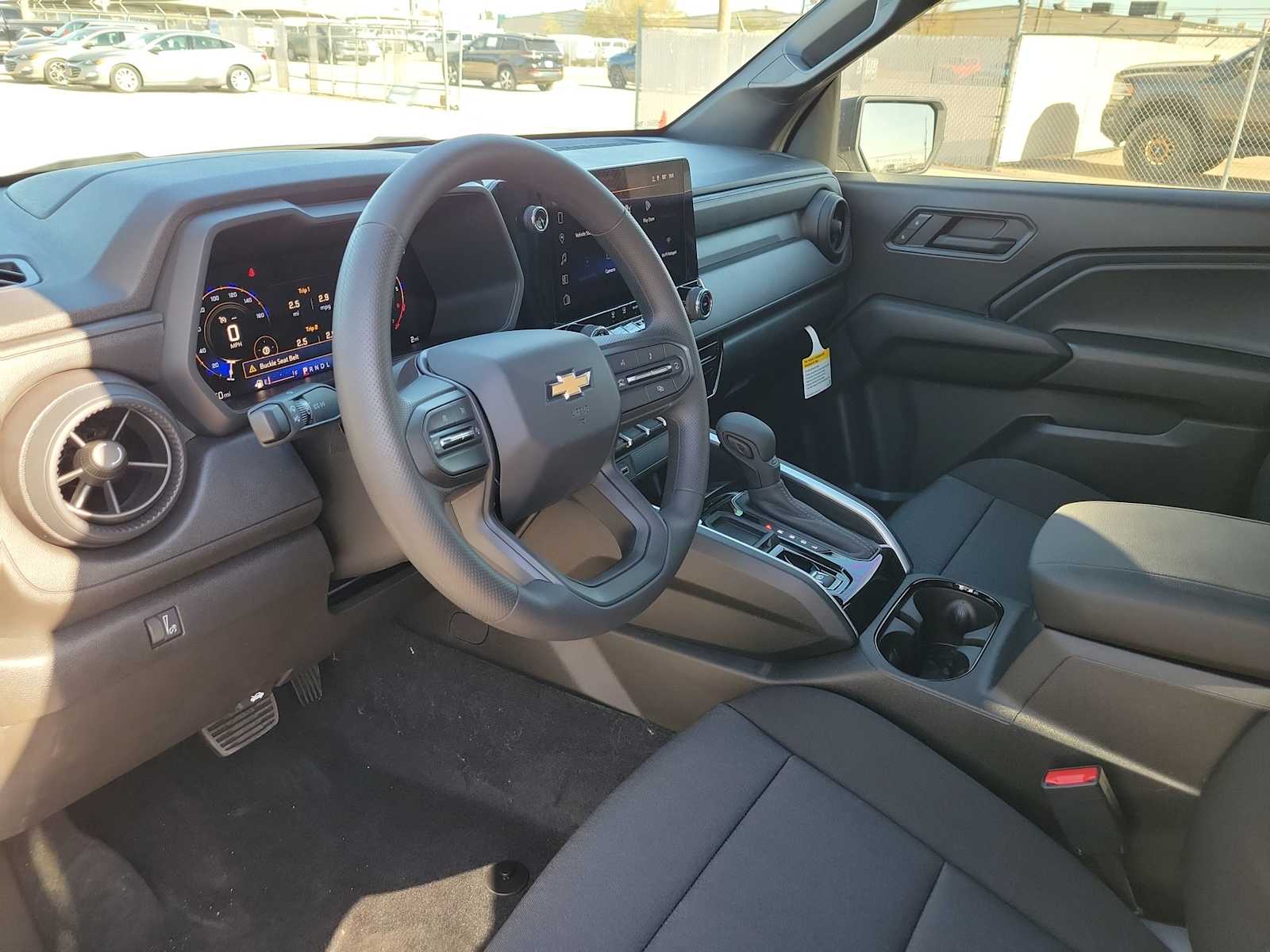 Thumbnail: 2026 Chevrolet Colorado - 10