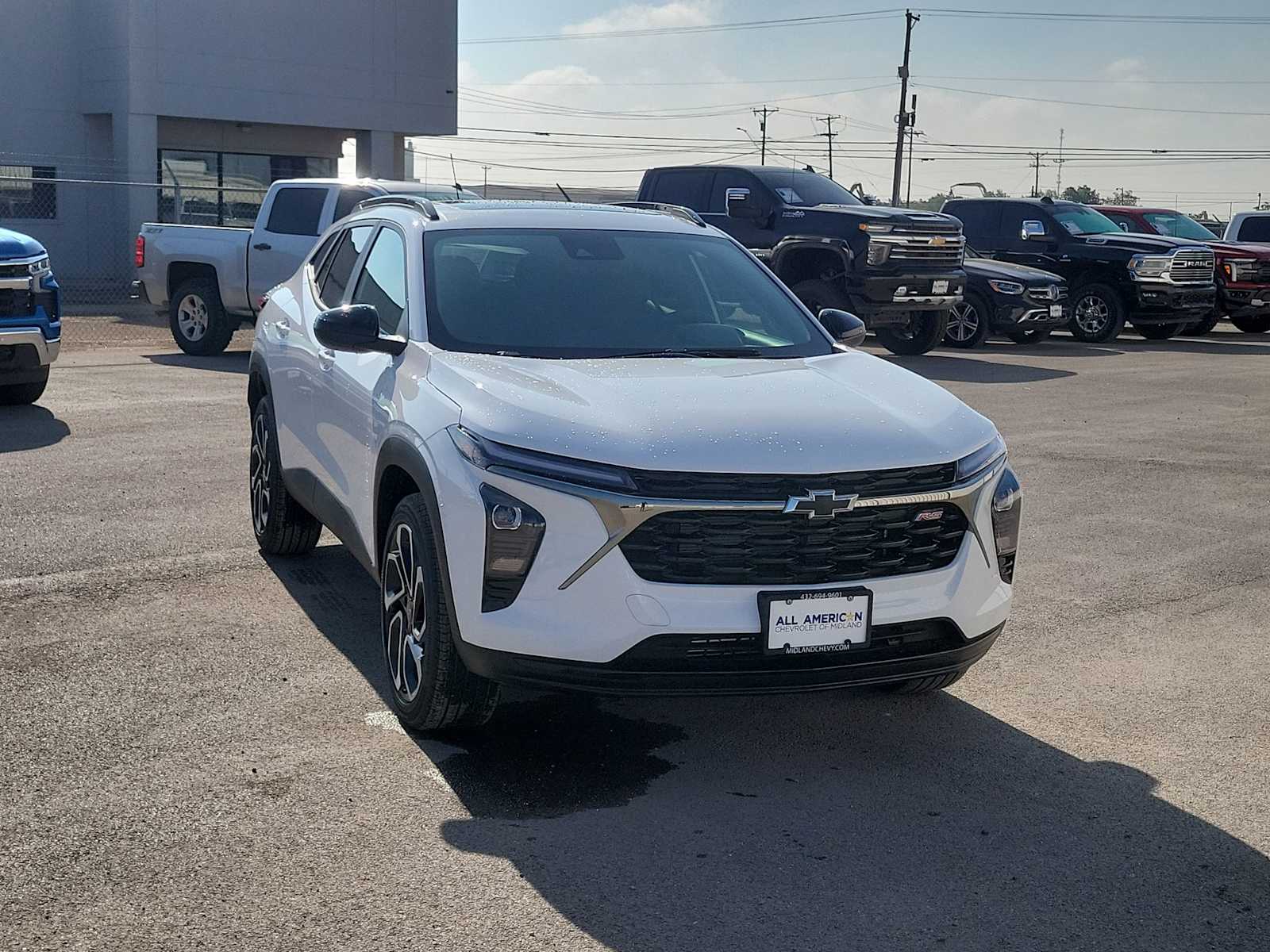 Thumbnail: 2026 Chevrolet Trax - 2