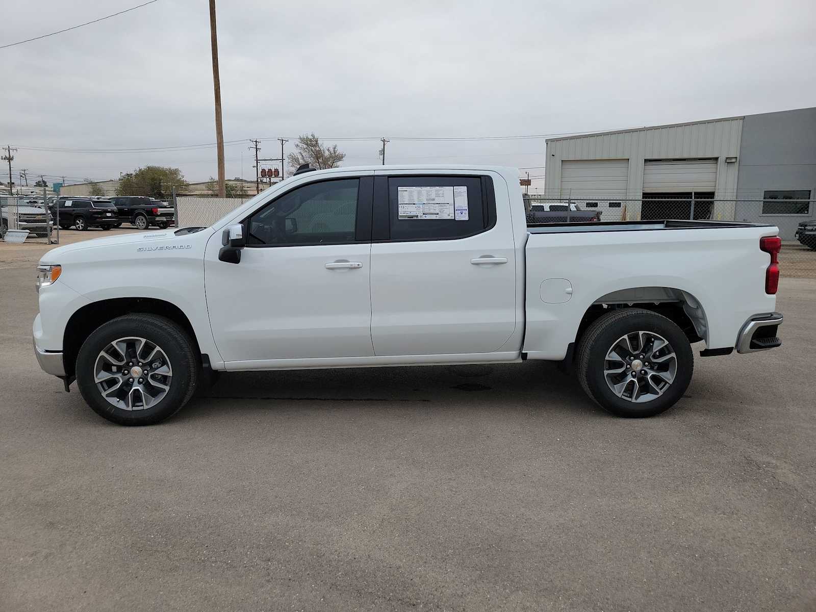 Thumbnail: 2026 Chevrolet Silverado 1500 - 11