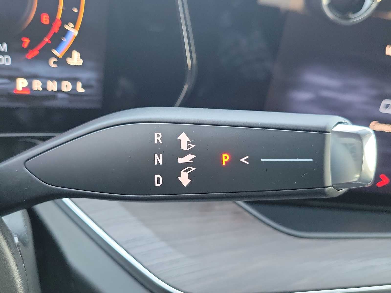 Thumbnail: 2026 Chevrolet Suburban - 21