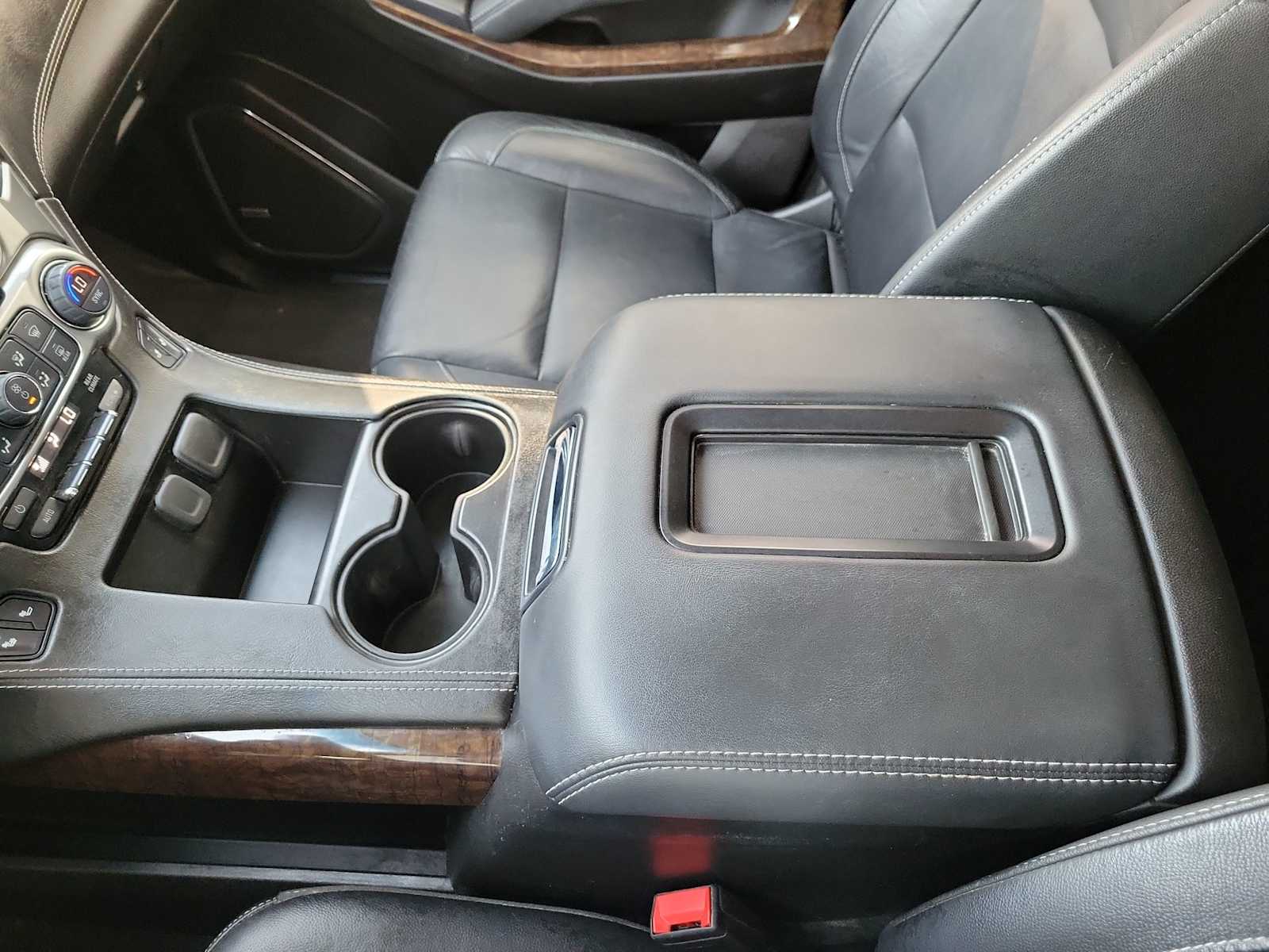 Thumbnail: 2019 Chevrolet Tahoe - 20