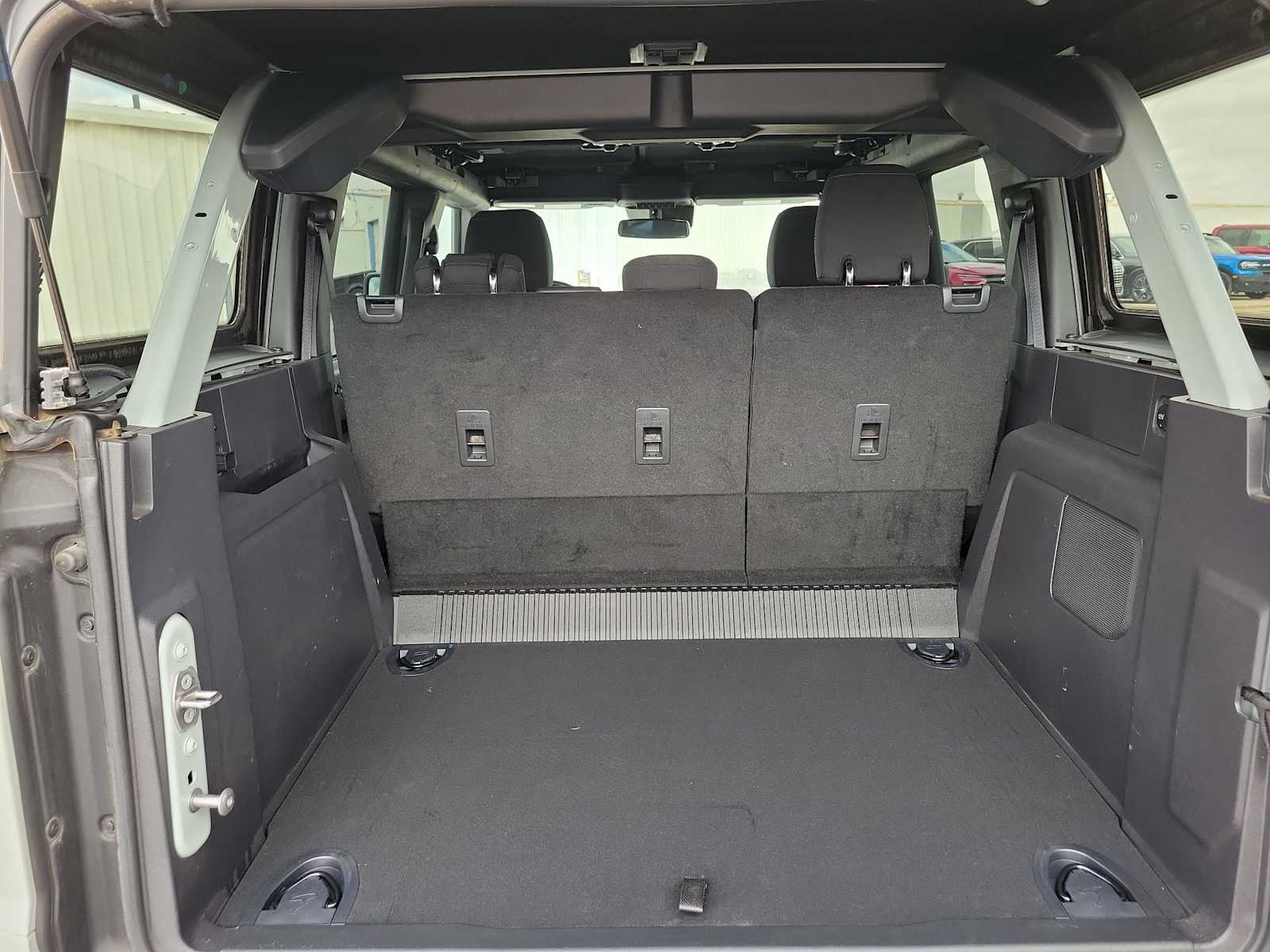 Thumbnail: 2022 Ford Bronco - 11