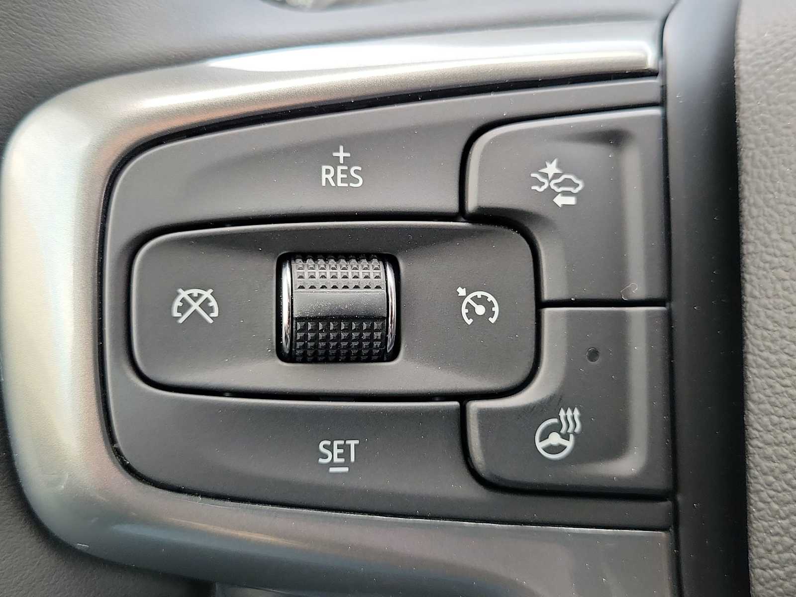 Thumbnail: 2026 Chevrolet Silverado 1500 - 23