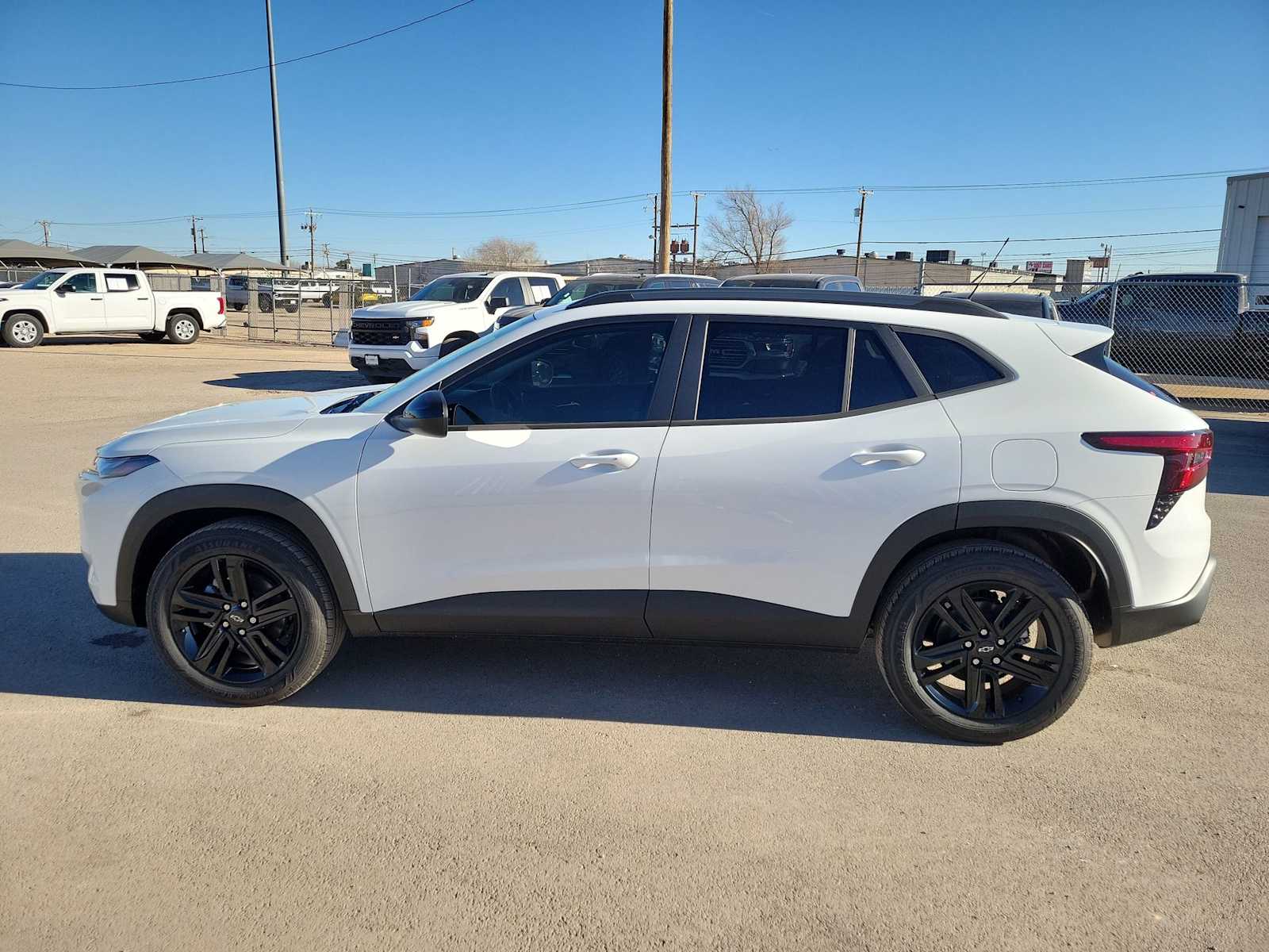 Thumbnail: 2026 Chevrolet Trax - 5