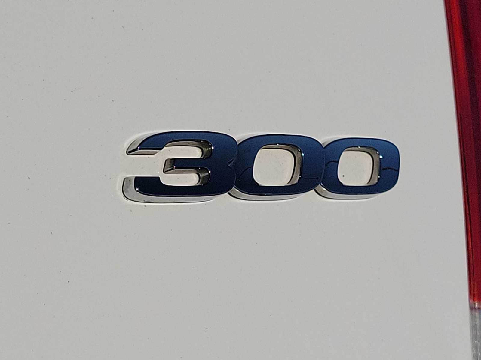 Thumbnail: 2019 Chrysler 300 - 11