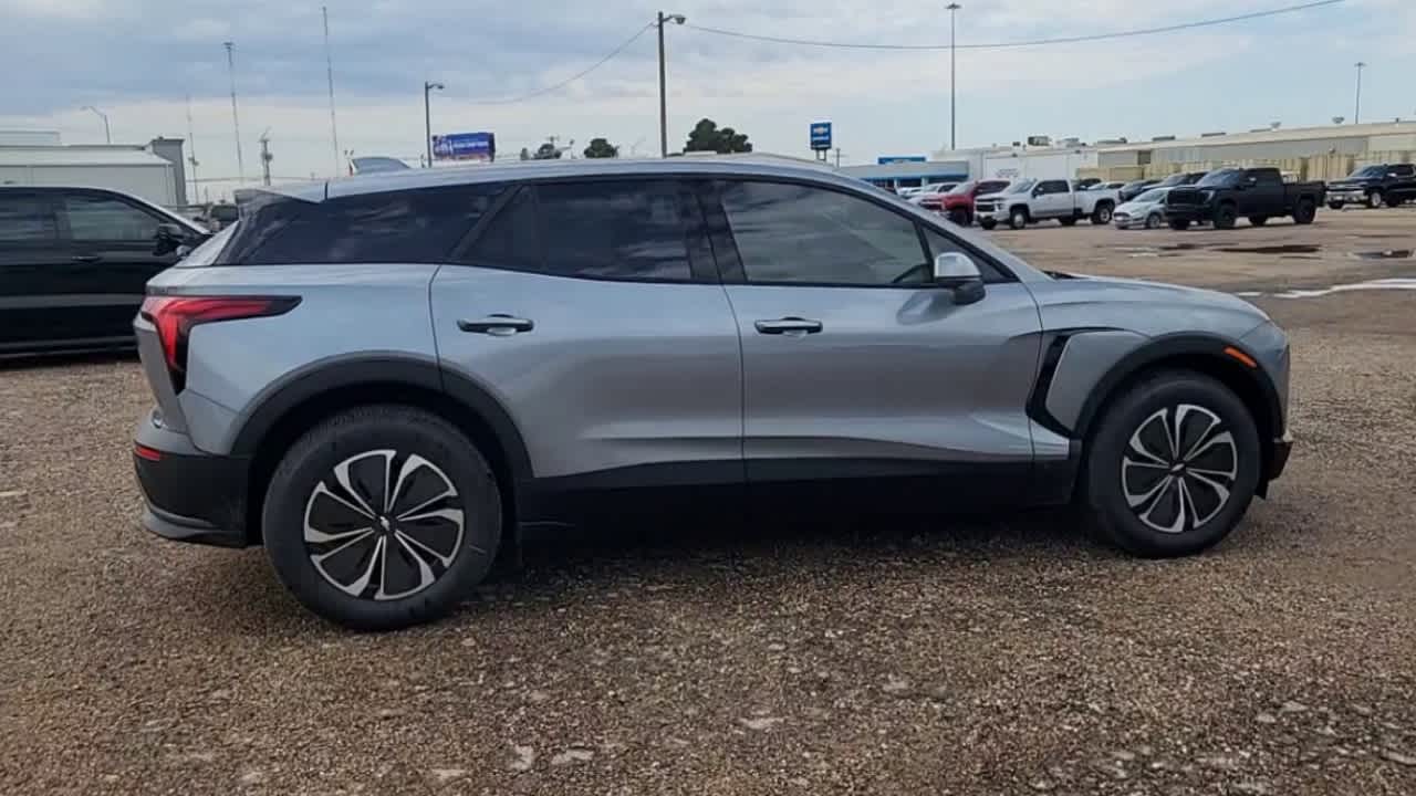 Thumbnail: 2025 Chevrolet Blazer EV - 9