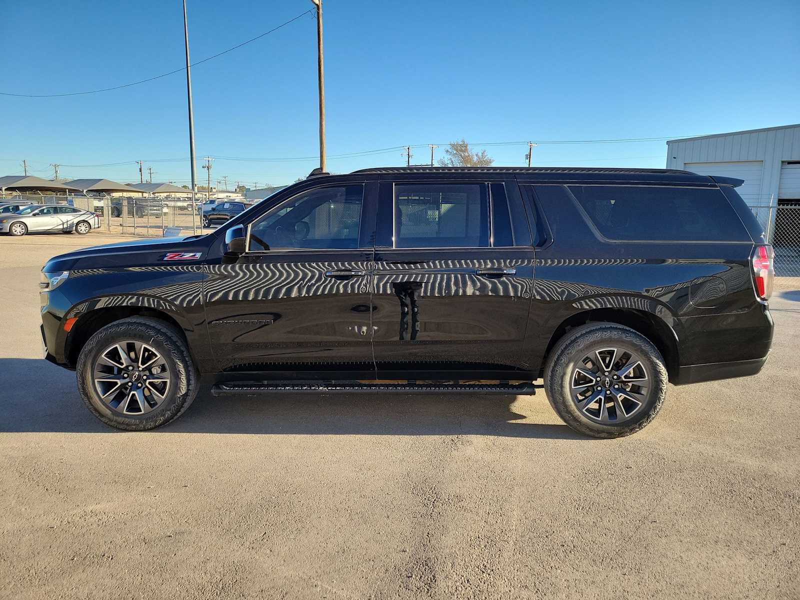 Thumbnail: 2023 Chevrolet Suburban - 11