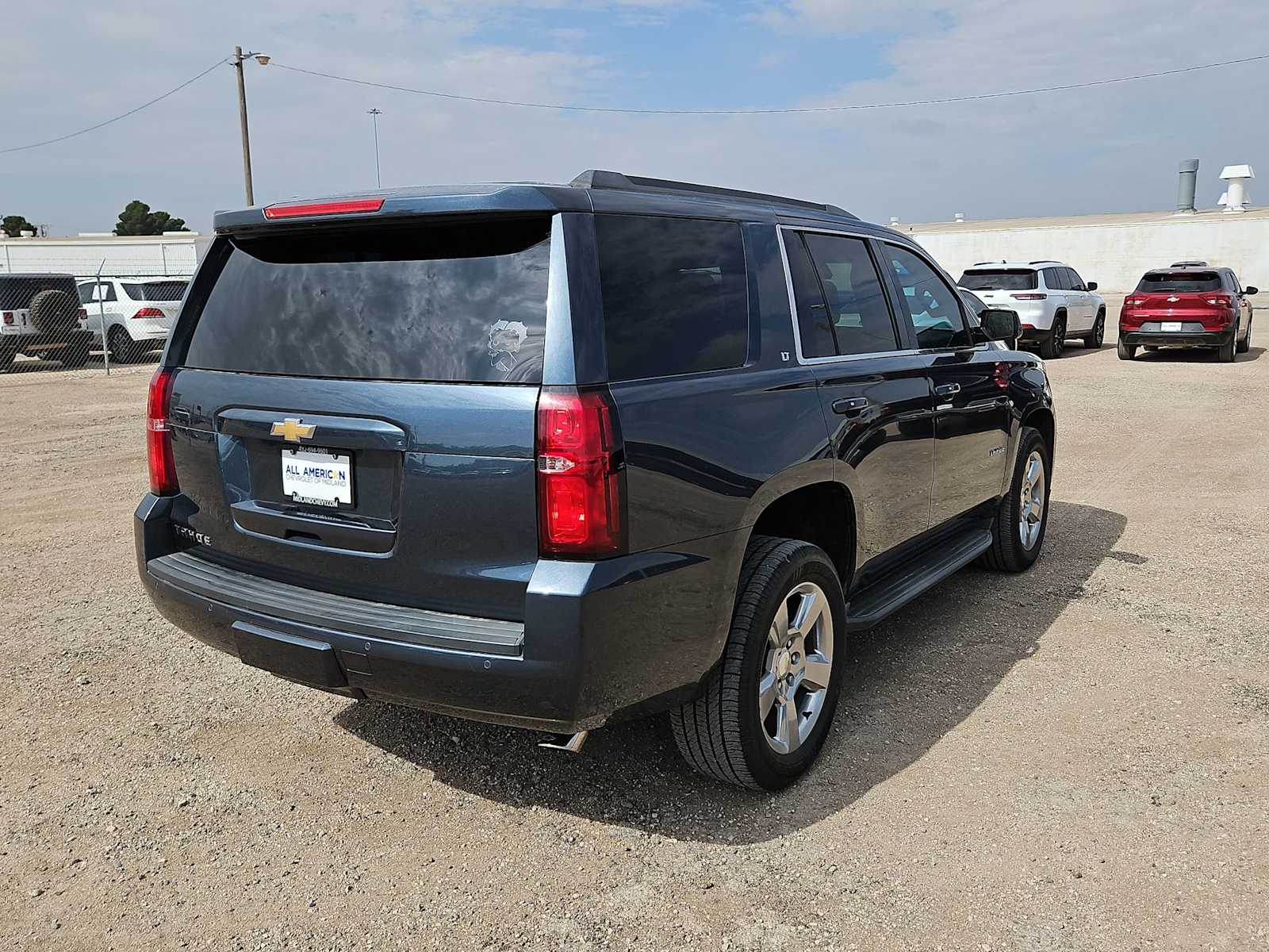 Thumbnail: 2020 Chevrolet Tahoe - 8