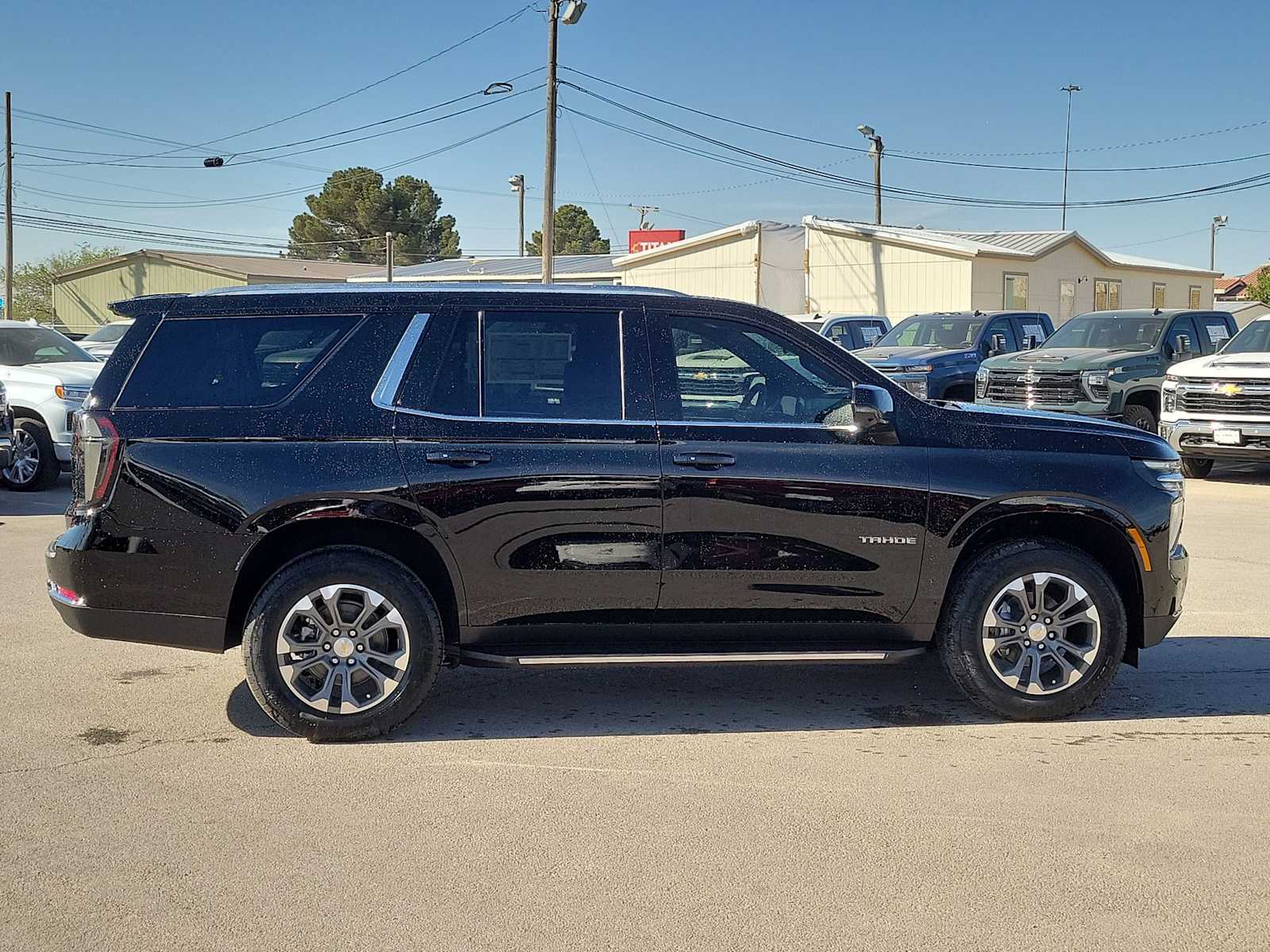 Thumbnail: 2026 Chevrolet Tahoe - 9