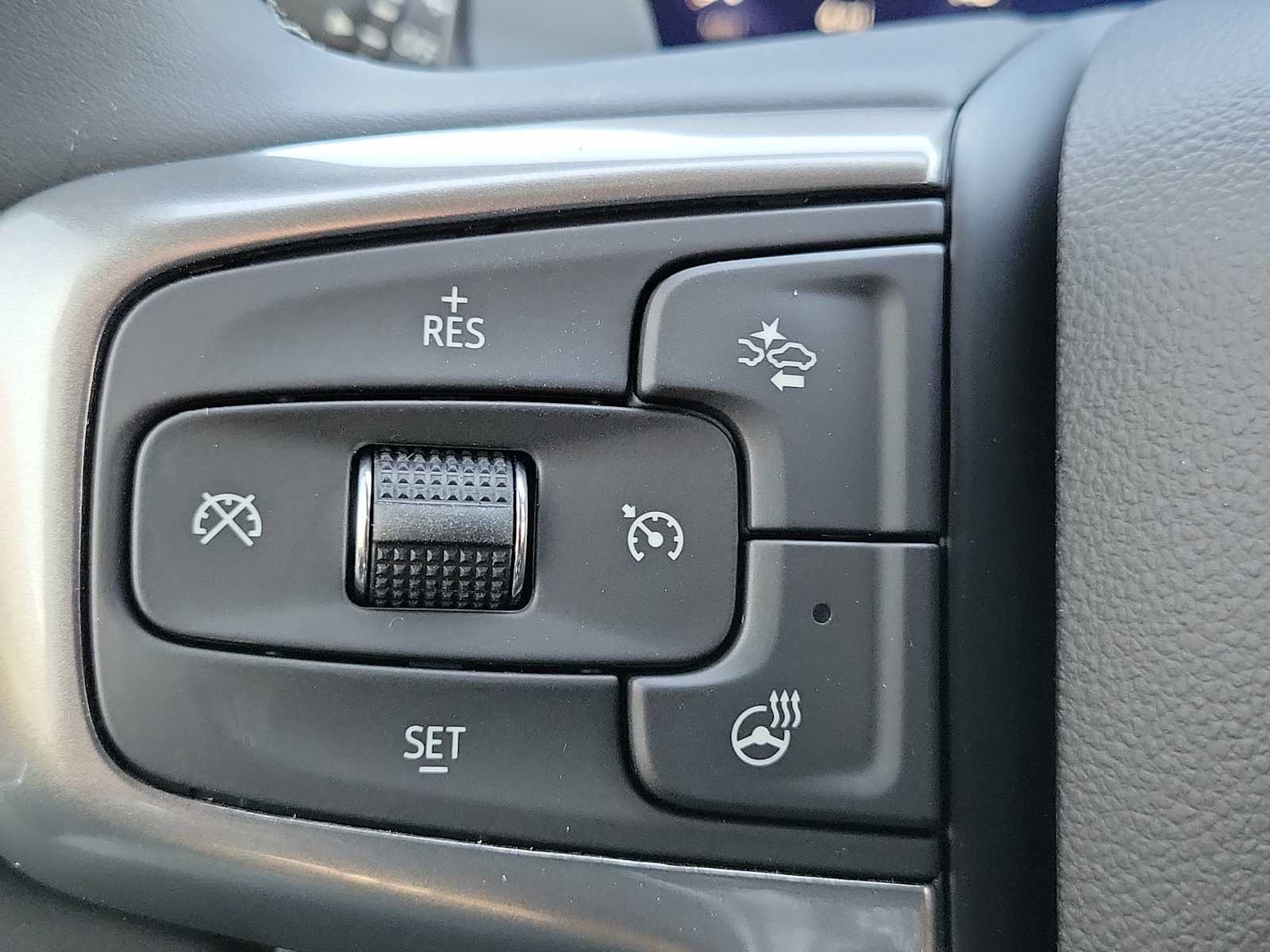 Thumbnail: 2026 Chevrolet Silverado 1500 - 27