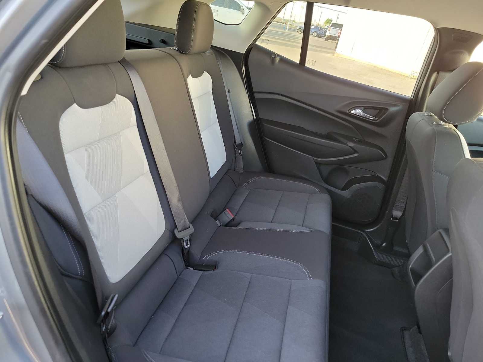 Thumbnail: 2025 Chevrolet Trax - 17