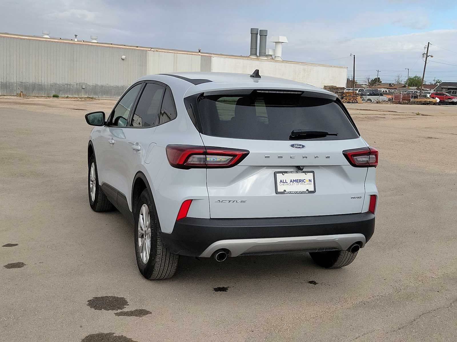 Thumbnail: 2025 Ford Escape - 6