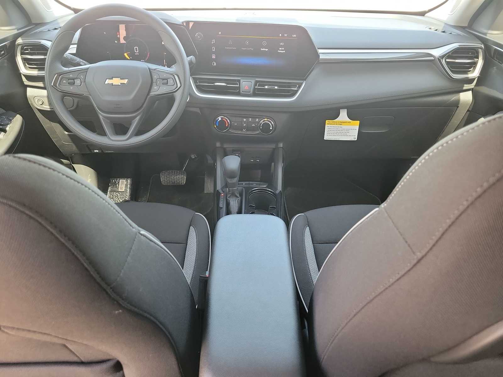 Thumbnail: 2026 Chevrolet TrailBlazer - 14